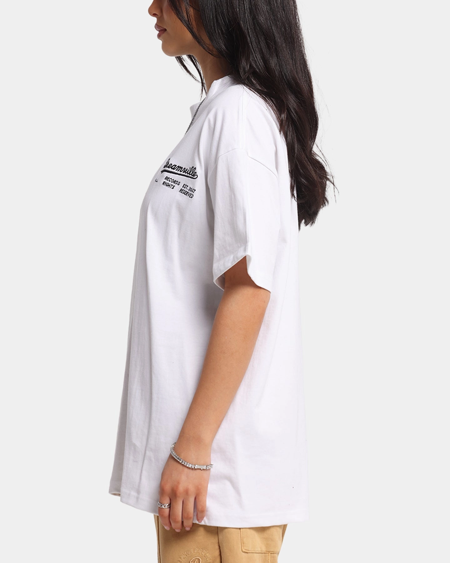 Street Outfit Relaxed Fit Design Dreamville Records T-Shirt White
