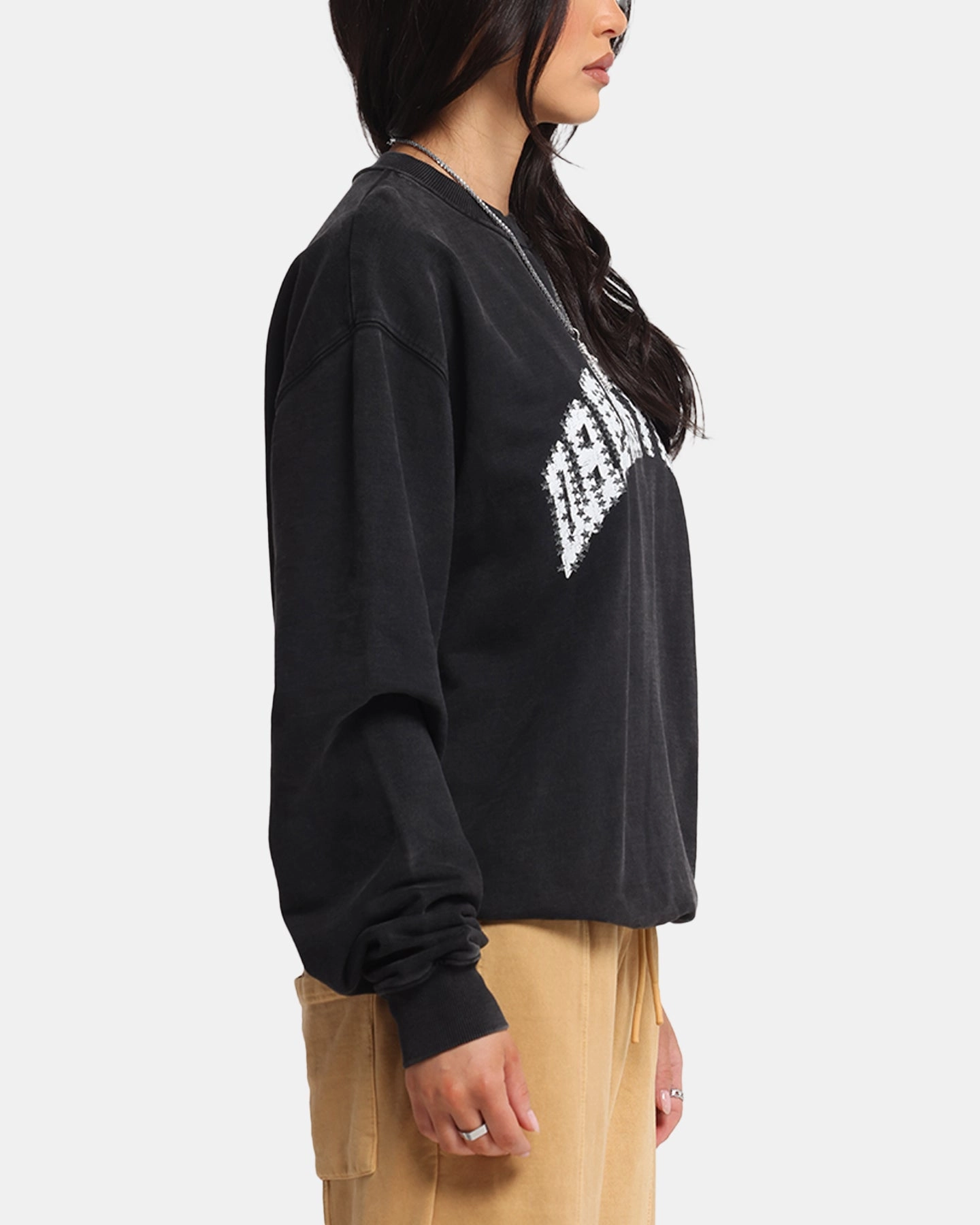Lightweight Shell Layered Wind Barrier Dreamville Stars Crewneck Black