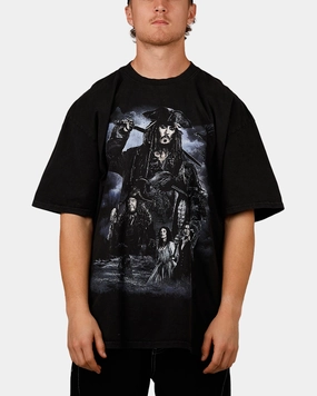 Goat Crew Disney Pirates Of The Caribbean Pirates Group Heavy T-Shirt Vintage Black Men's Collared