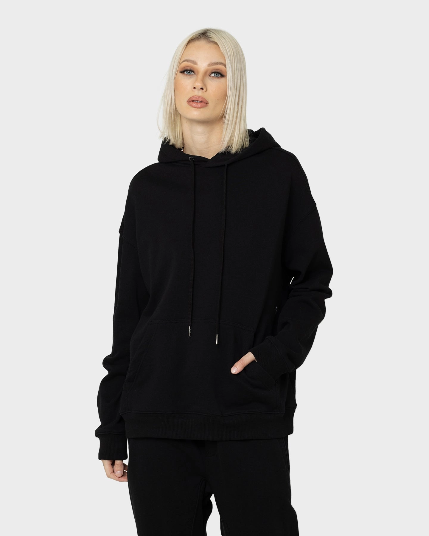 KSUBI 4X4 Biggie Hoodie Black Age Wrinkle Resistant