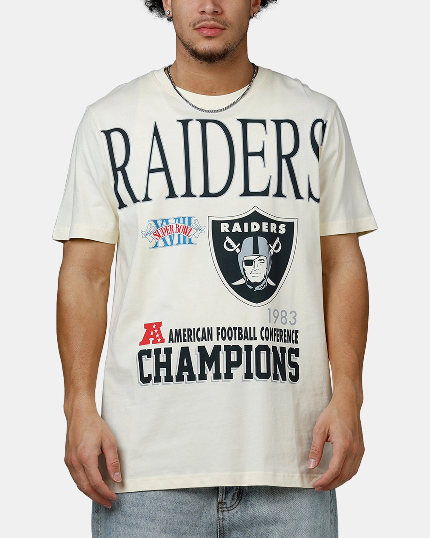 New Era Las Vegas Raiders 1983 Vintage Champs T-Shirt White Oversized Cut