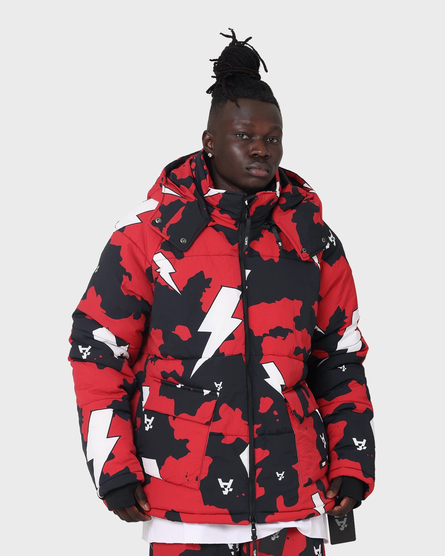 Windproof Design Breathable fabric The Anti Order Storm Camo Puffer Jacket Black/Red/White