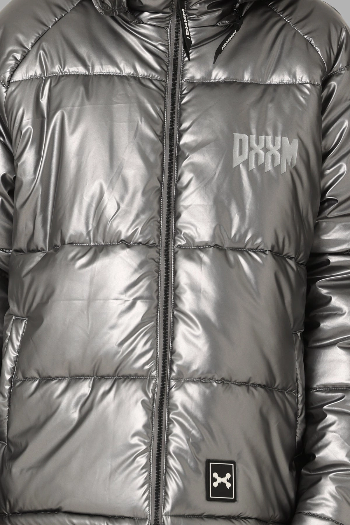 DXXMLife L-6 A Chrxme Puffer Jacket Silver Flexible Layering Highlighter