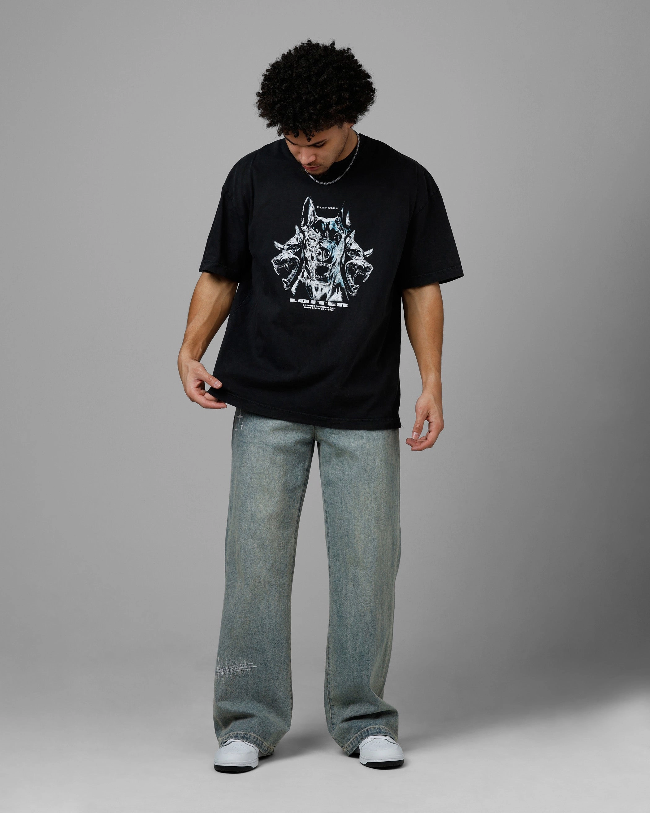 Short sleeved breeziness Loiter Chrome Dogs Vintage T-Shirt Black Wash