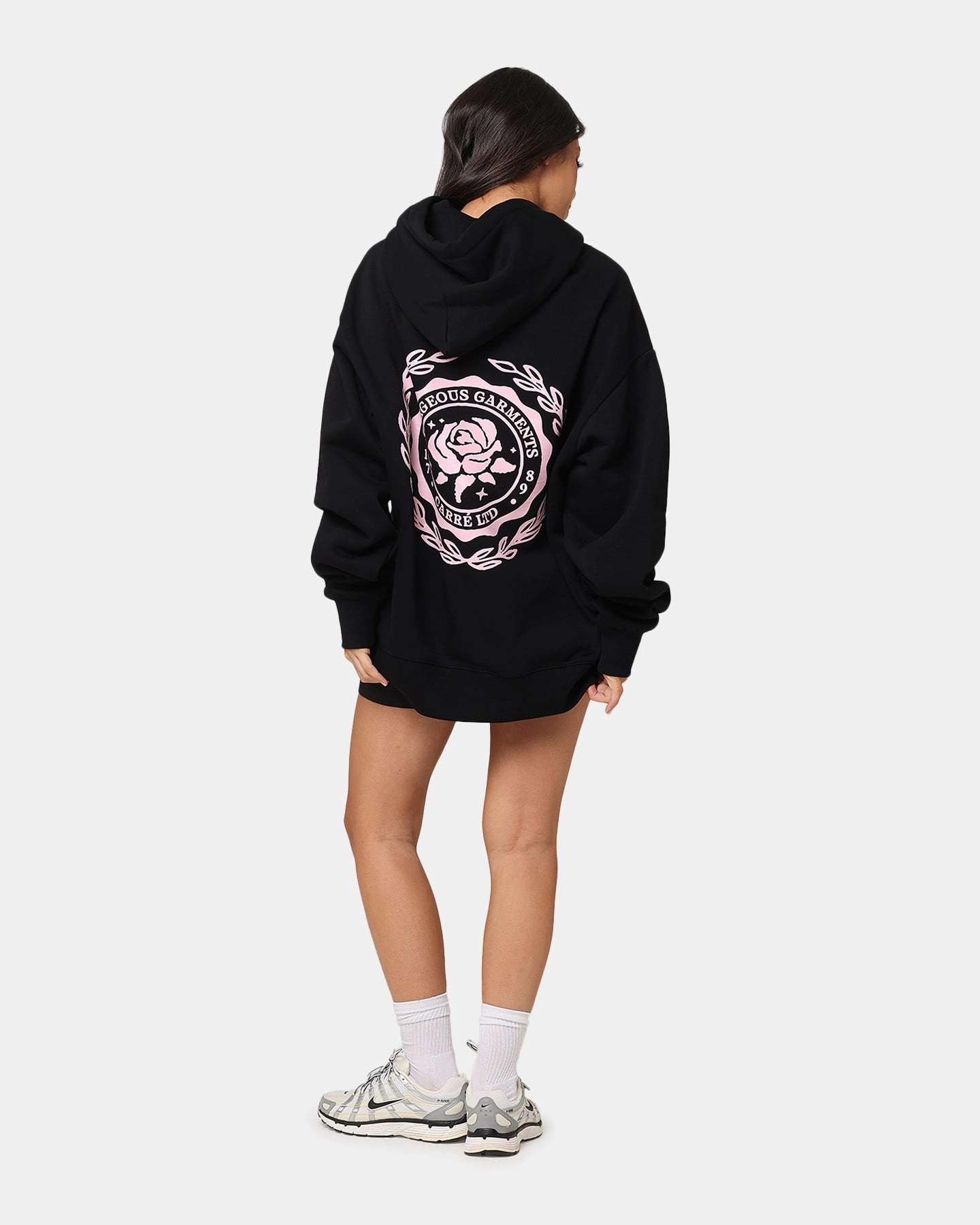 University waiters Carre Gorgeous Hoodie Black