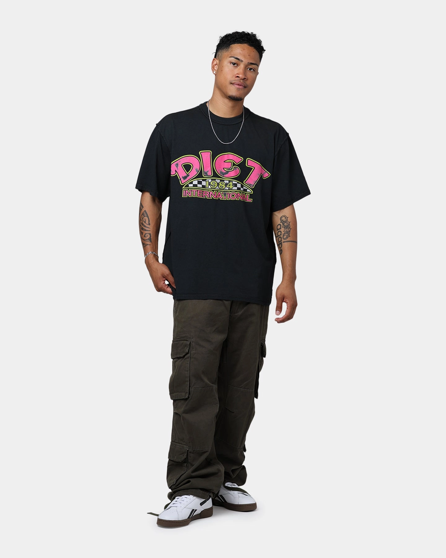 Diet Starts Monday Diet International T-Shirt Vintage Black/Pink Stretchable Fabric