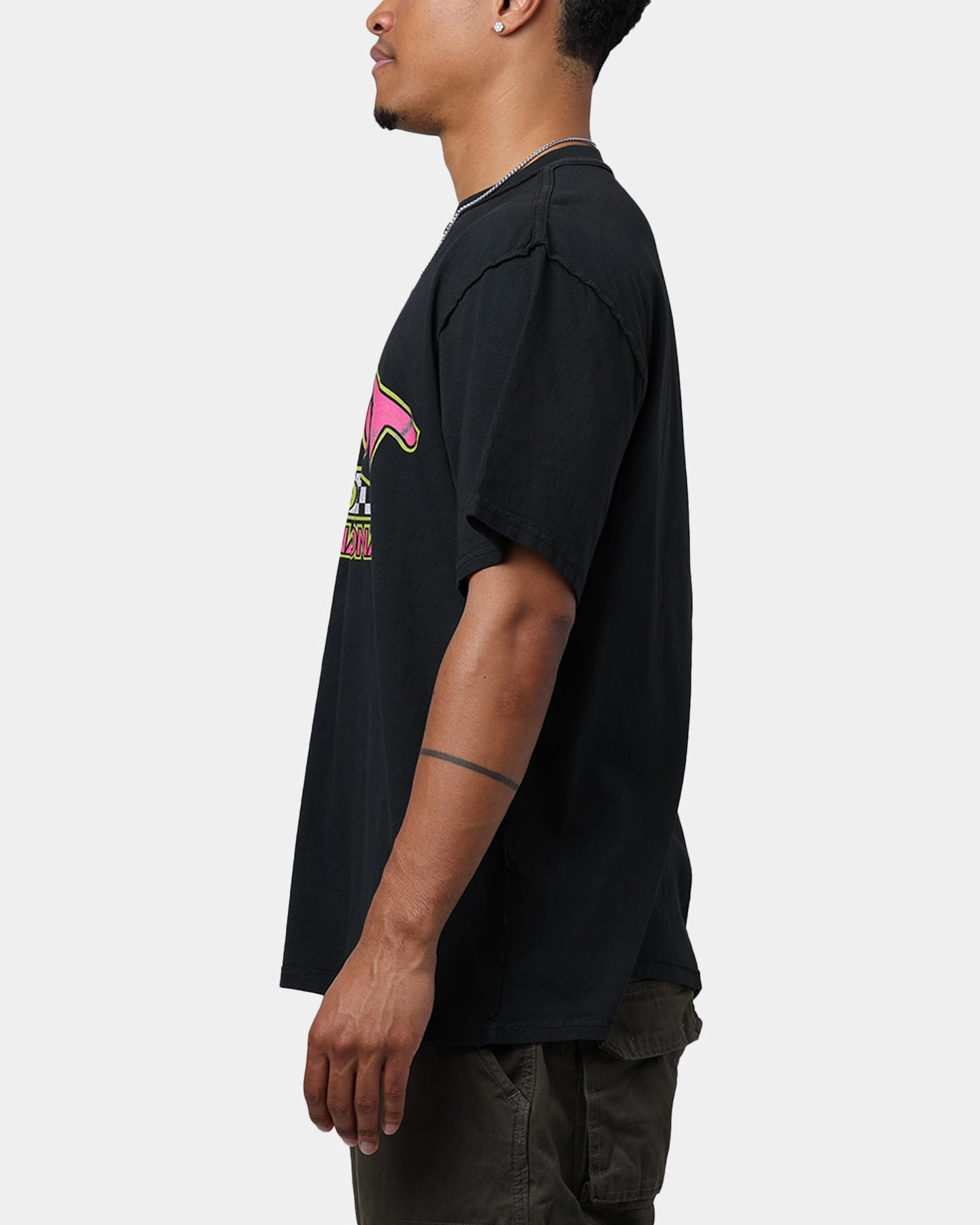 Job Interview Timeless Layer Diet Starts Monday Diet International T-Shirt Vintage Black/Pink