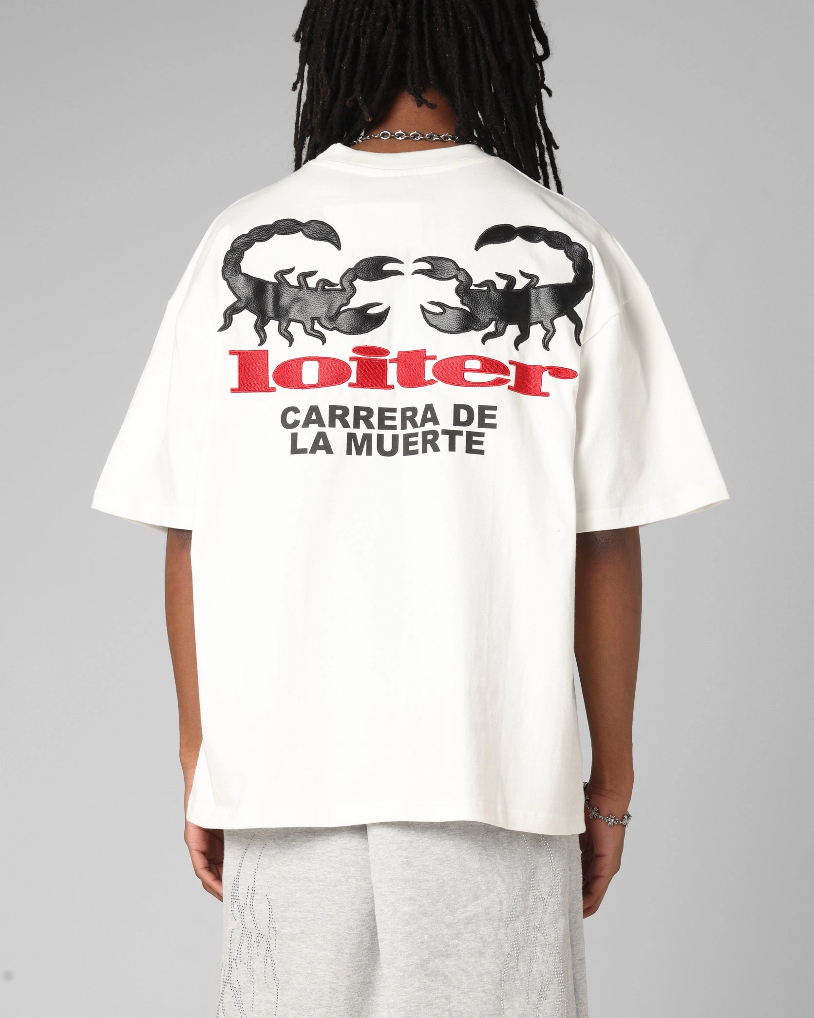 Loiter Bullrush Premium T-Shirt Off White Cozy Apparel Outdoor Trend