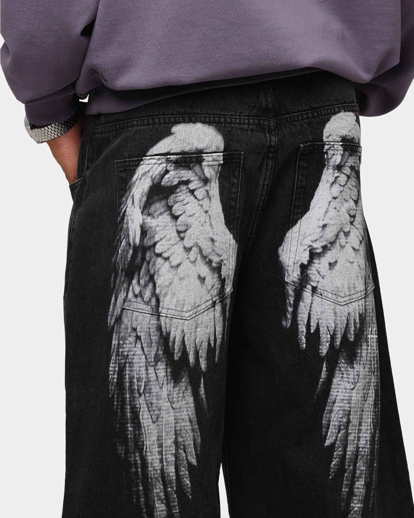 Everyday Loose Relaxed Style Smart Casual Minimalist Style Saint Morta Amplus Afterlife Jeans Black Shadow