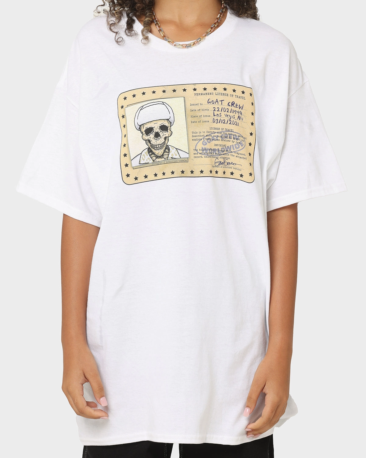 Classic Crew Neck Goat Crew License Vintage T-Shirt White