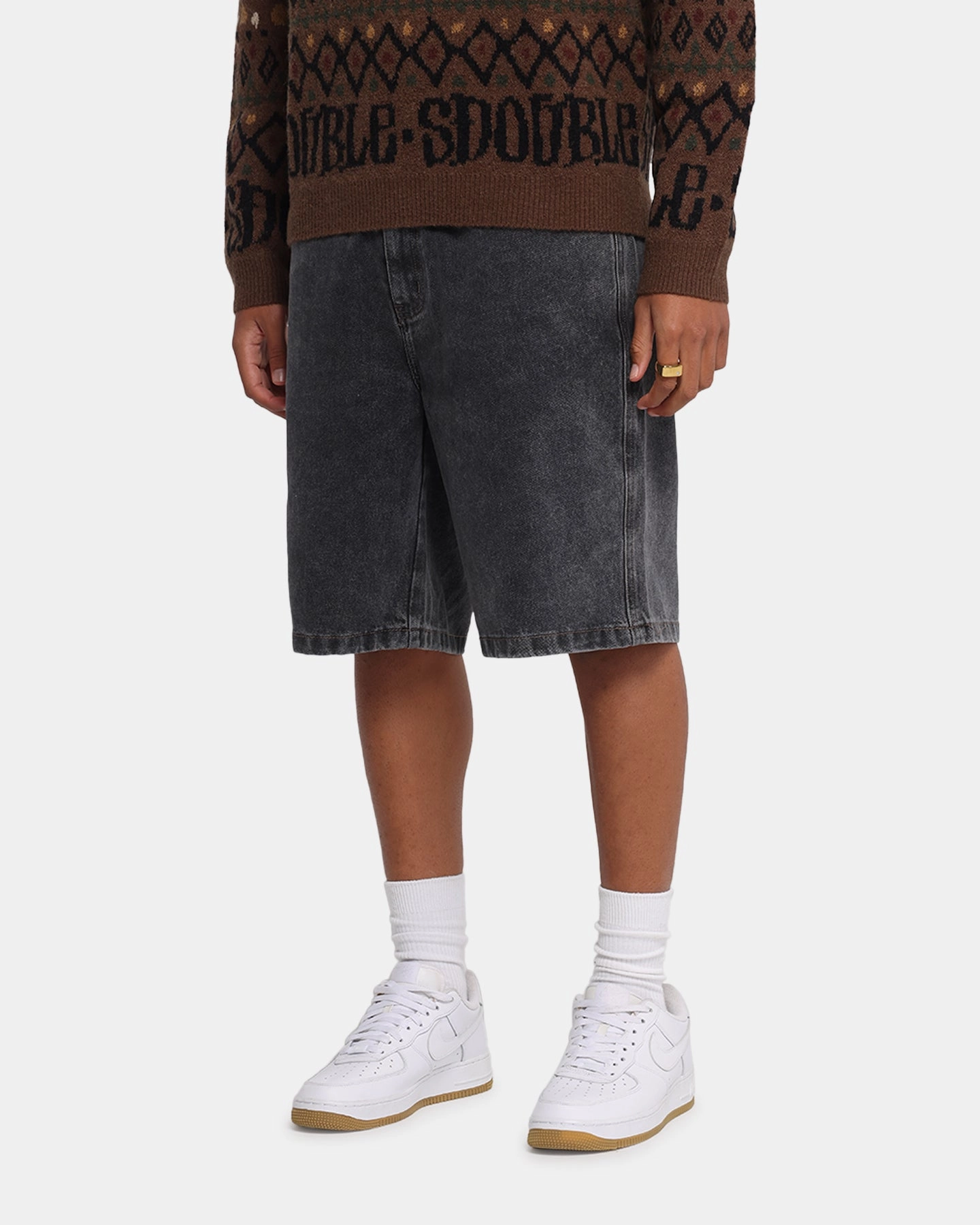 Basic Feel S Double Denim Standard Shorts Faded Black