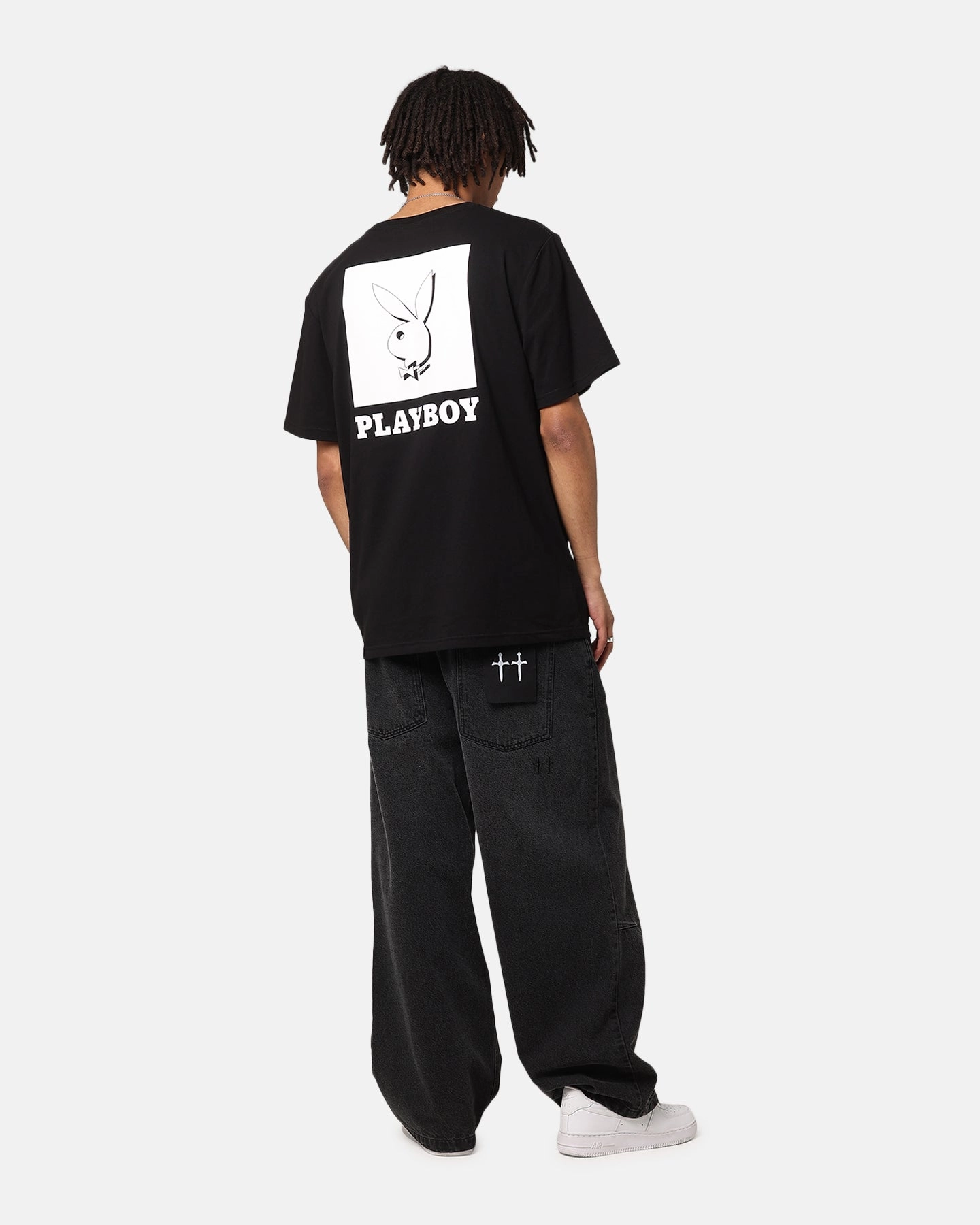 Relaxed Comfort WrinkleResistant Texture Playboy Solo RHD Icon T-Shirt Black