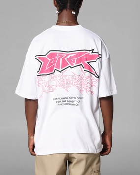 Loiter Runway T-Shirt White Adjustable Hem Relax Trend