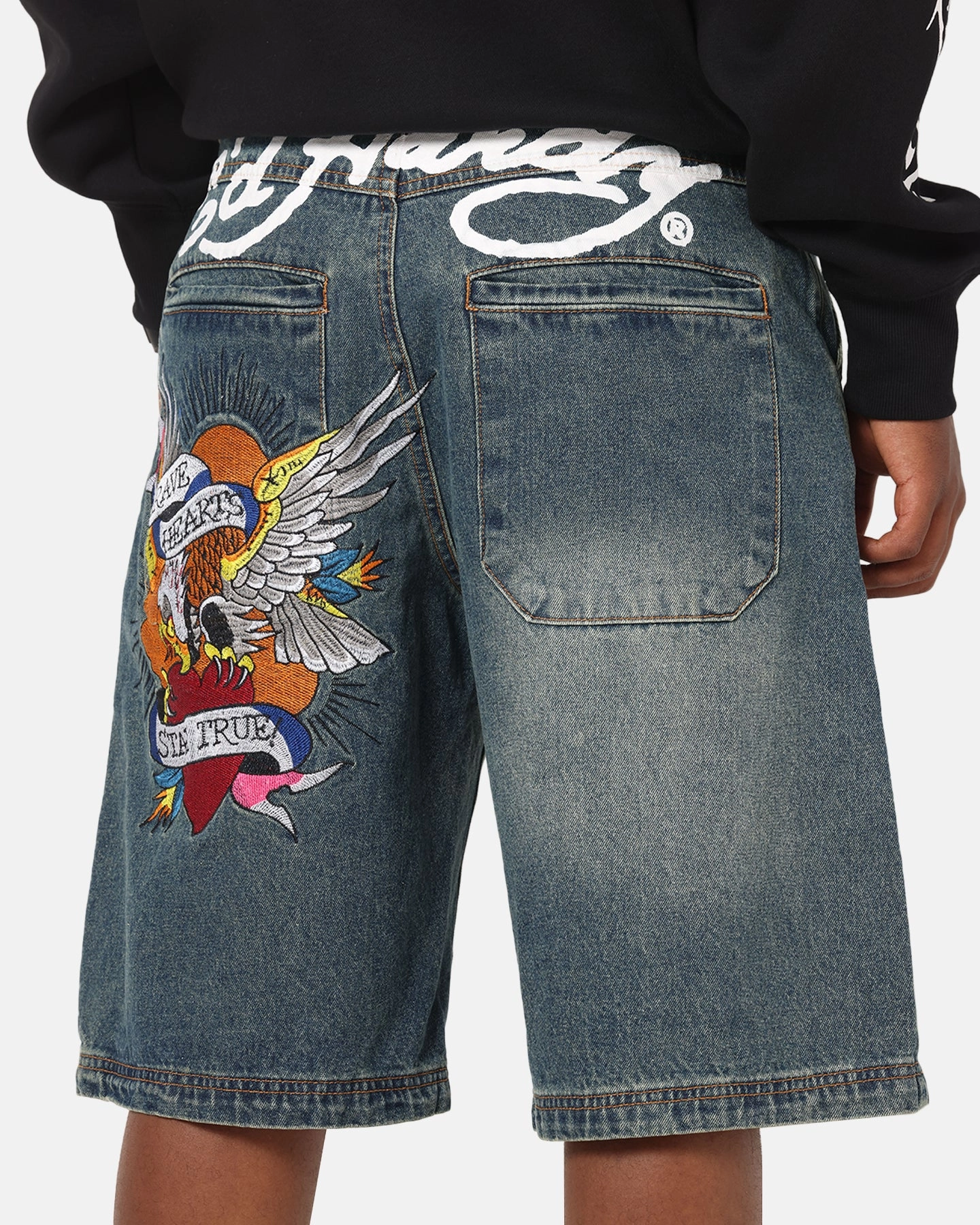 Fast Absorption Textile Ed Hardy Brave Hearts Jorts Washed Indigo