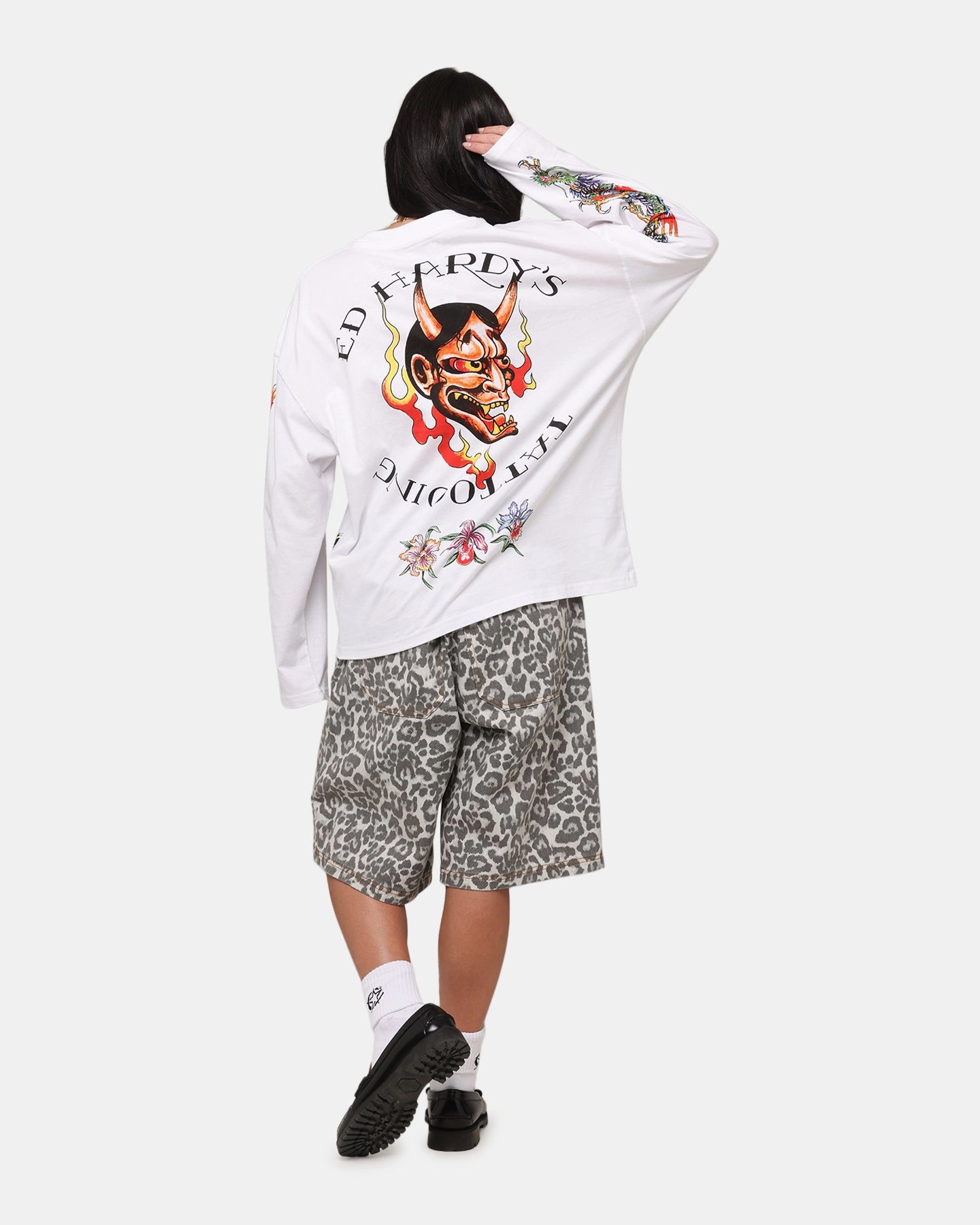 Soft and breathable NoSideSeam Ed Hardy Ed's Tattooing Long Sleeve T-Shirt Off White