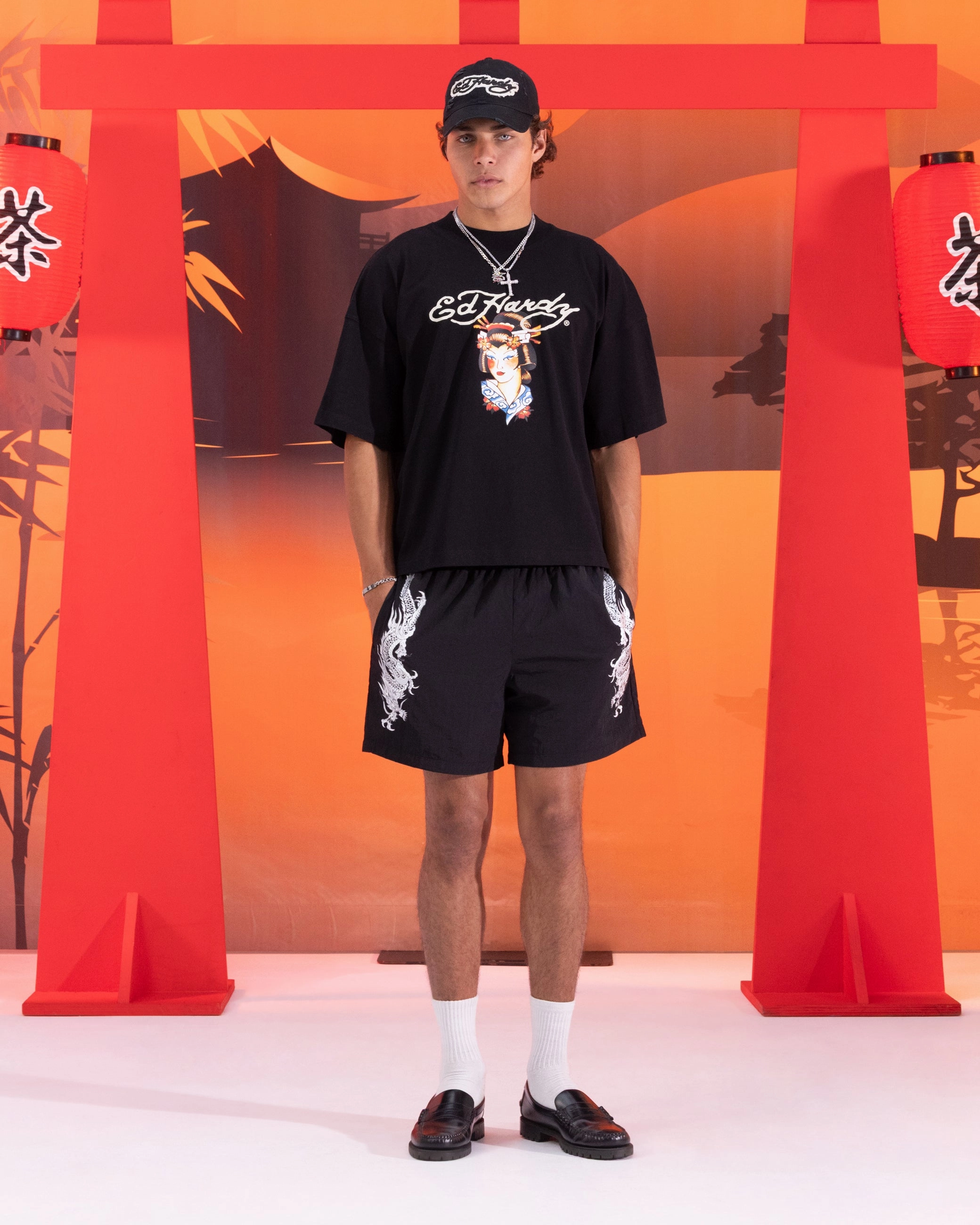 Everyday Fashion Look Travel Light Ed Hardy Geisha T-Shirt Black