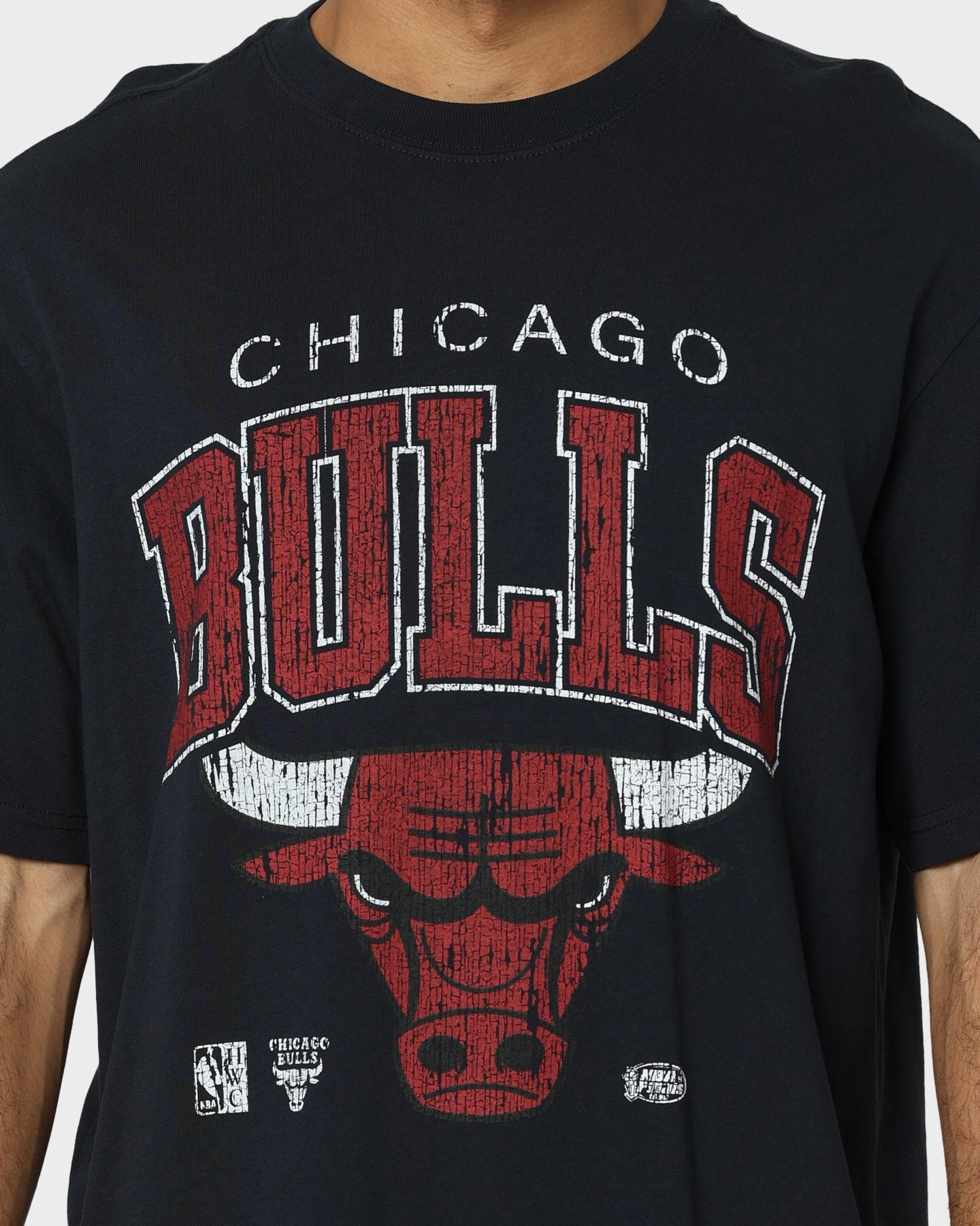 Mitchell & Ness Chicago Bulls XL Arch Vintage T-Shirt Faded Black Moisture Wicking Fabric