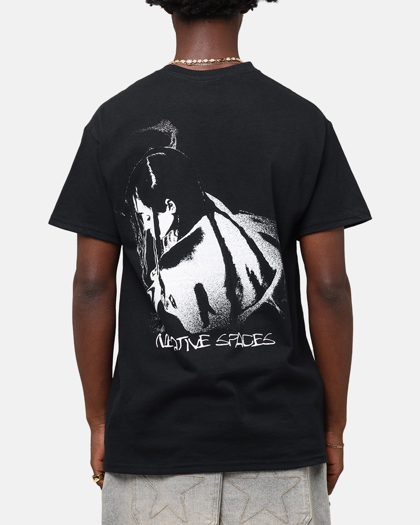 Poppy Negative Spaces T-Shirt Black Double Stitched Hem Minimalist Comfort