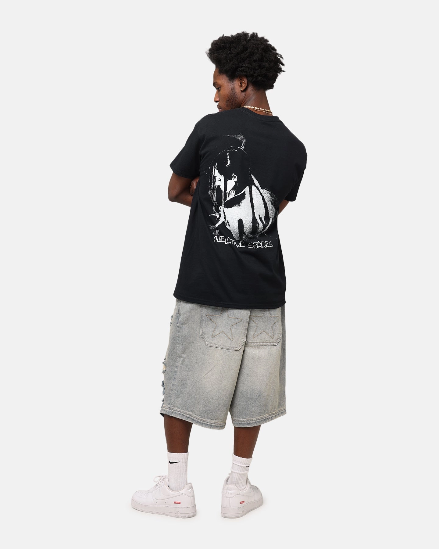 Poppy Negative Spaces T-Shirt Black ComfortFirst