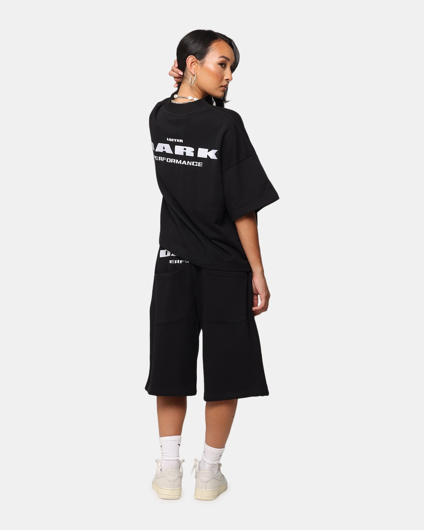 Loiter Dark Performance T-Shirt Black Travel convenience Comfortable Design