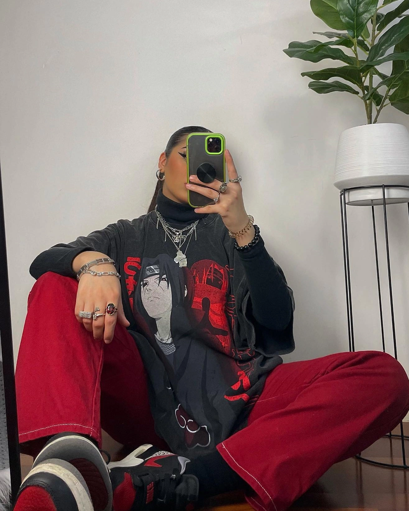 Floral Pattern Goat Crew X Naruto Itachi Premium Vintage T-Shirt Vintage Black