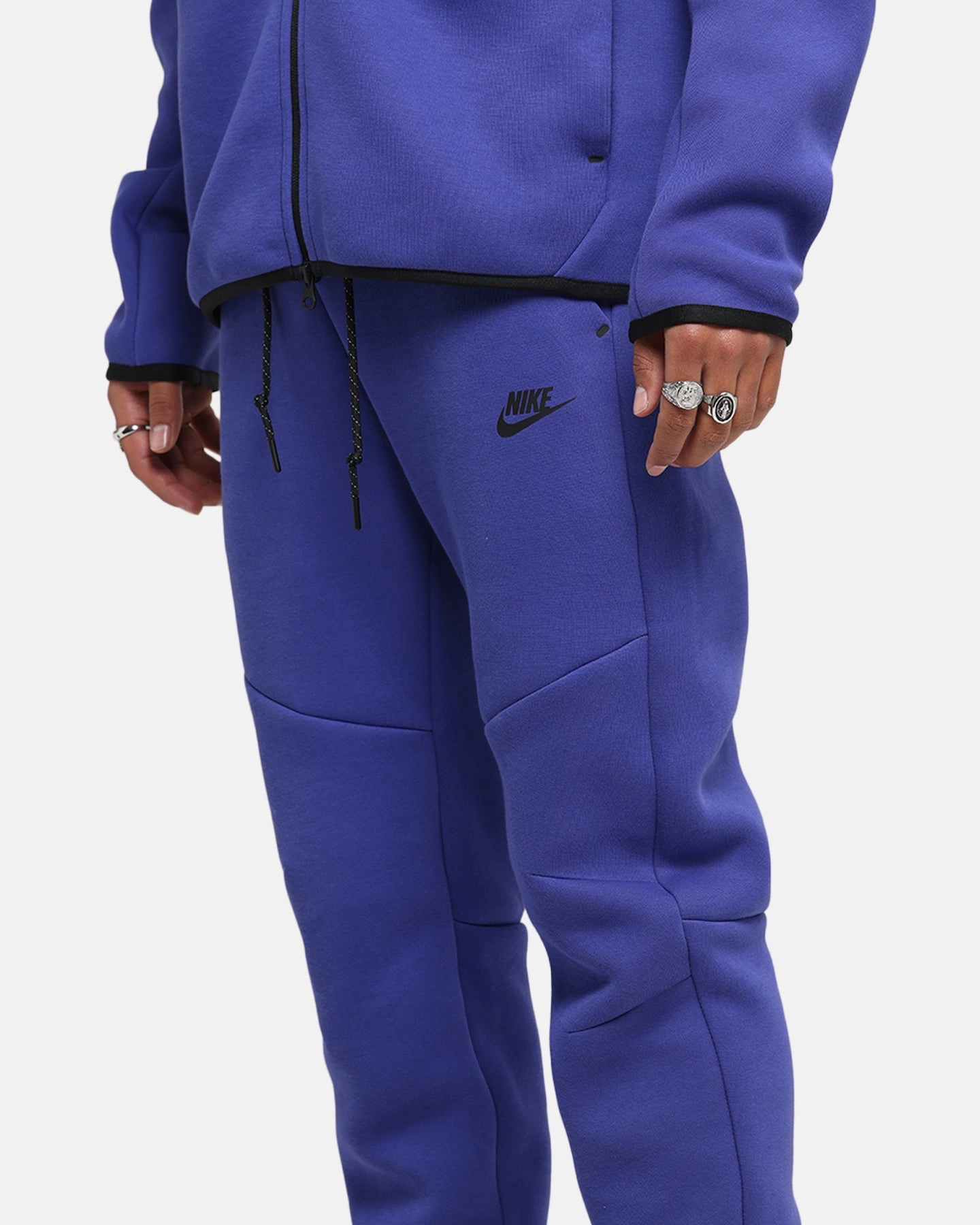 Flattering Waist Nike Sportswear Tech Fleece Joggers Deep Night/Black