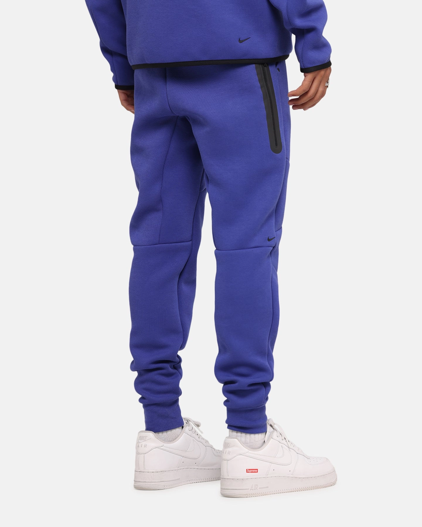 TearResistantMaterial Nike Sportswear Tech Fleece Joggers Deep Night/Black