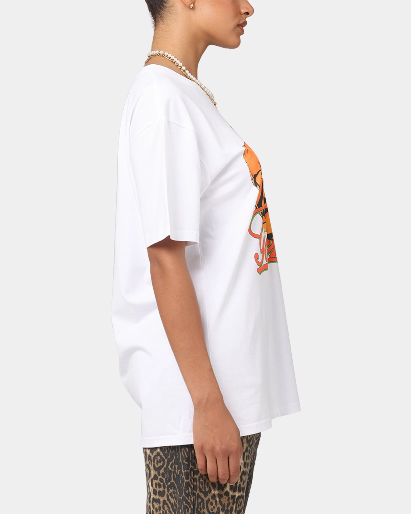Comfy All-Day Streetwear Secret Club Goochi Strong Tiger T-Shirt White