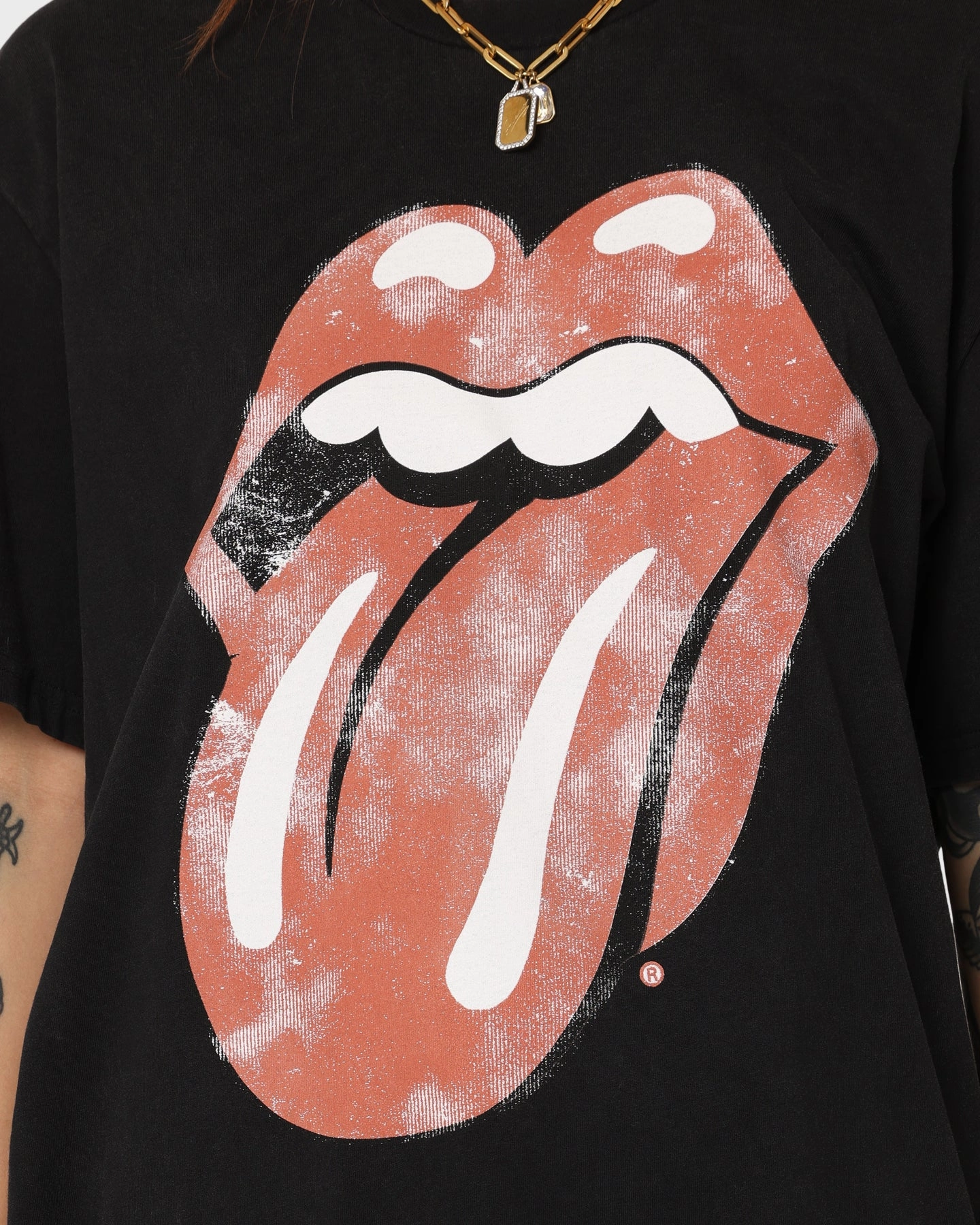 AllSeasonWear Chic Smart The Rolling Stones Distress Tongue Vintage T-Shirt Washed Black