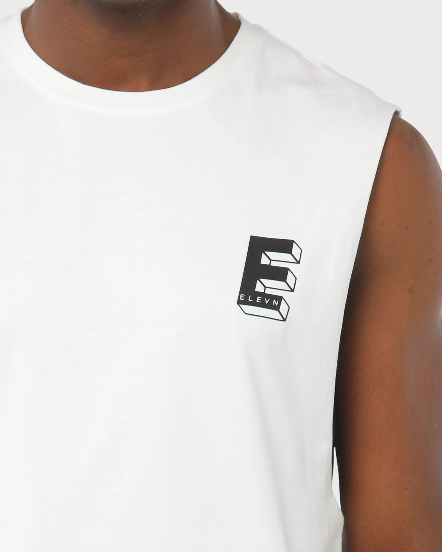 SeamlessSidePanels Cozy and Fashionable Elevn Elemental Muscle White/Blue