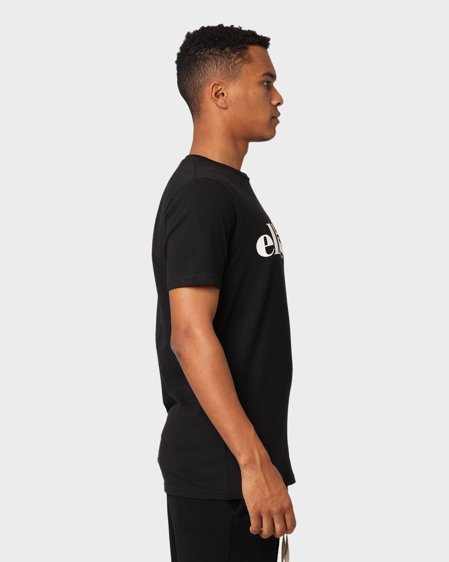 Ellesse SL Prado T-Shirt Black Classic Cut Vintage Wash