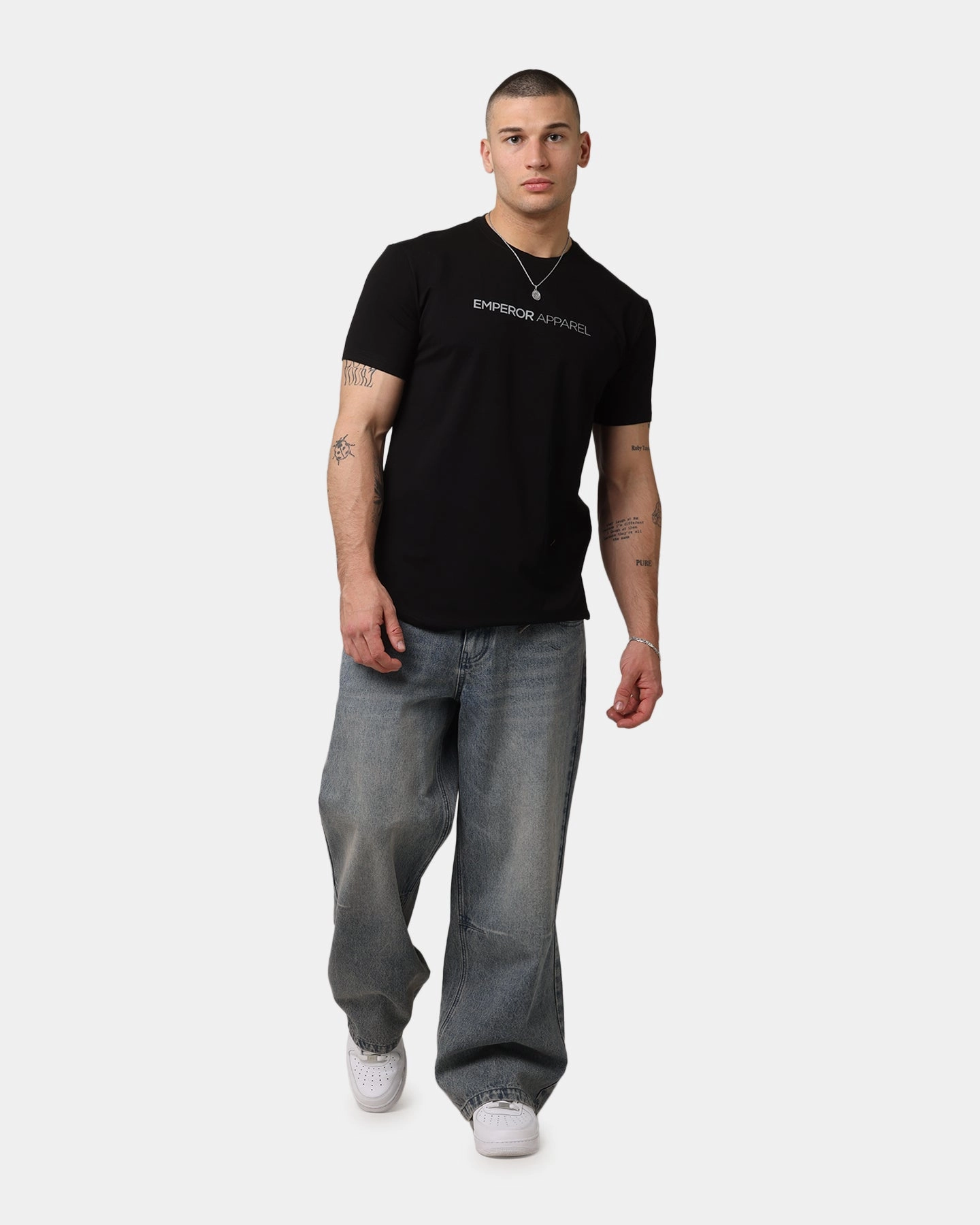 Matte Look Emperor Apparel Scallop Sport T-Shirt Black