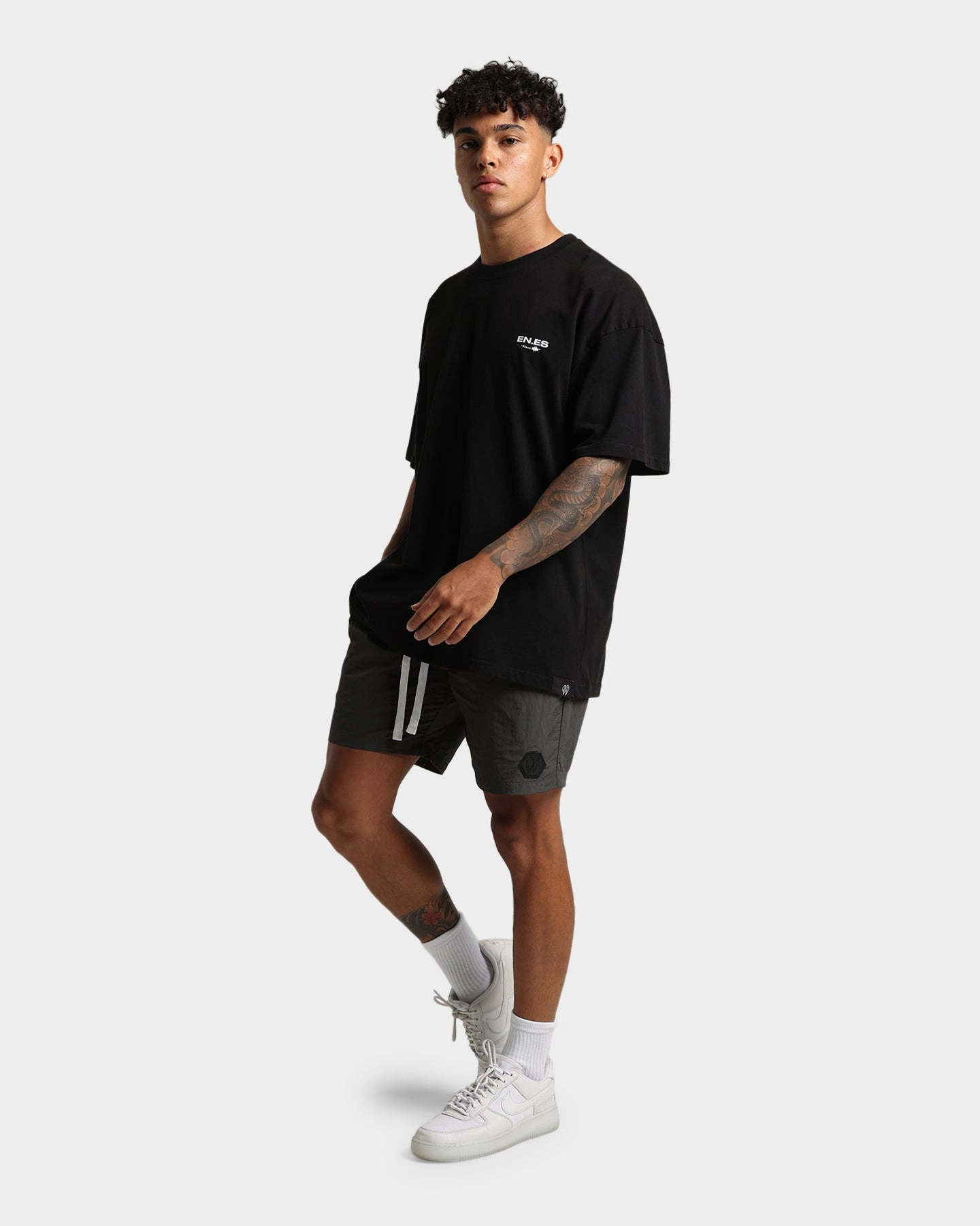 Handmade Airy Touch EN ES Exo Walk Shorts Charcoal