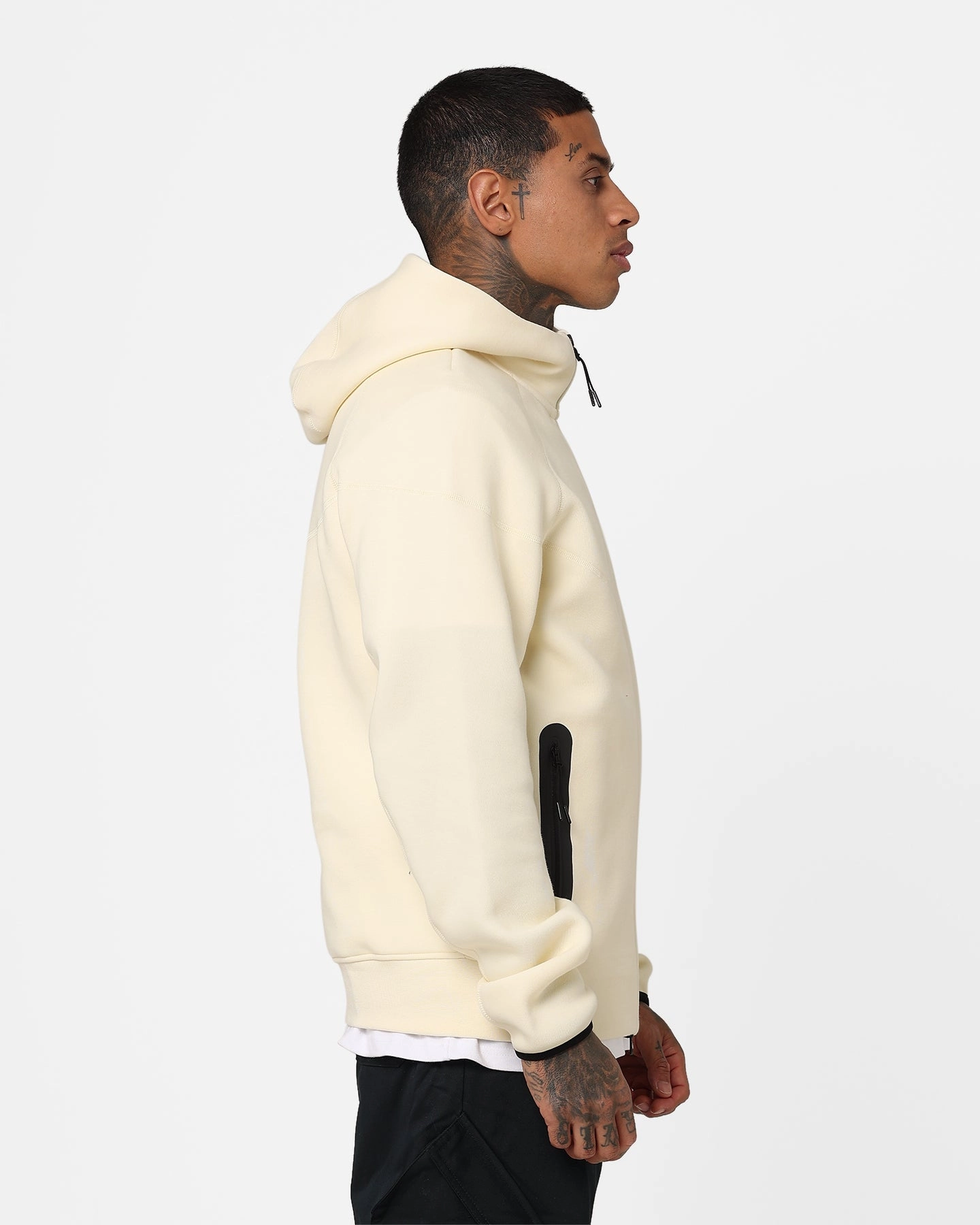 Oversized Fit Nike Sportswear Tech Fleece Windrunner Jacket Coconut Milk/Black