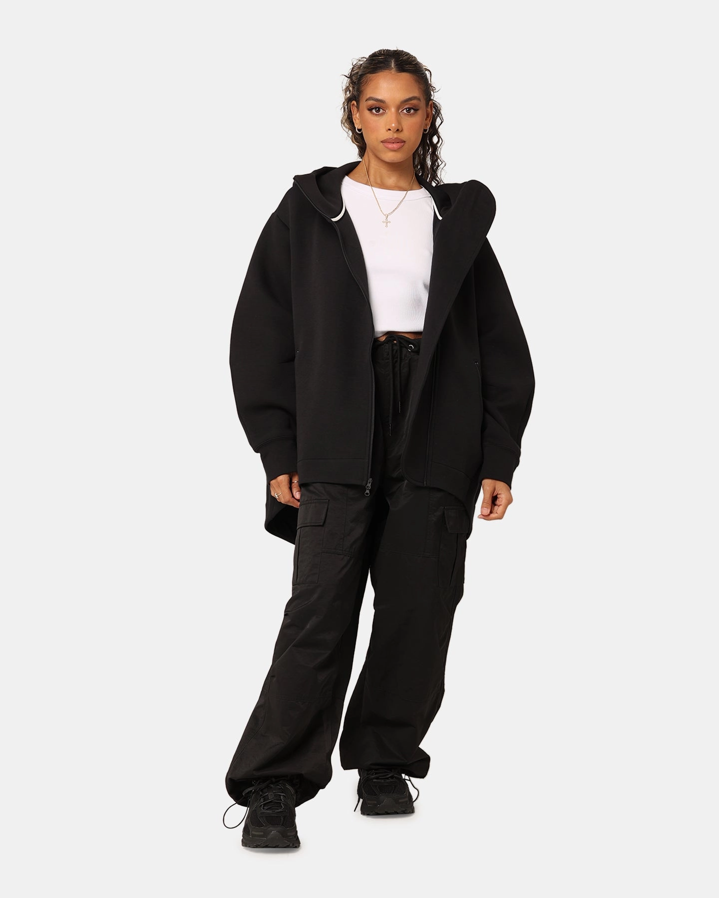 Nike Women's Sportswear Tech Fleece Oversized Full-Zip Hoodie Cape Black/Black writers