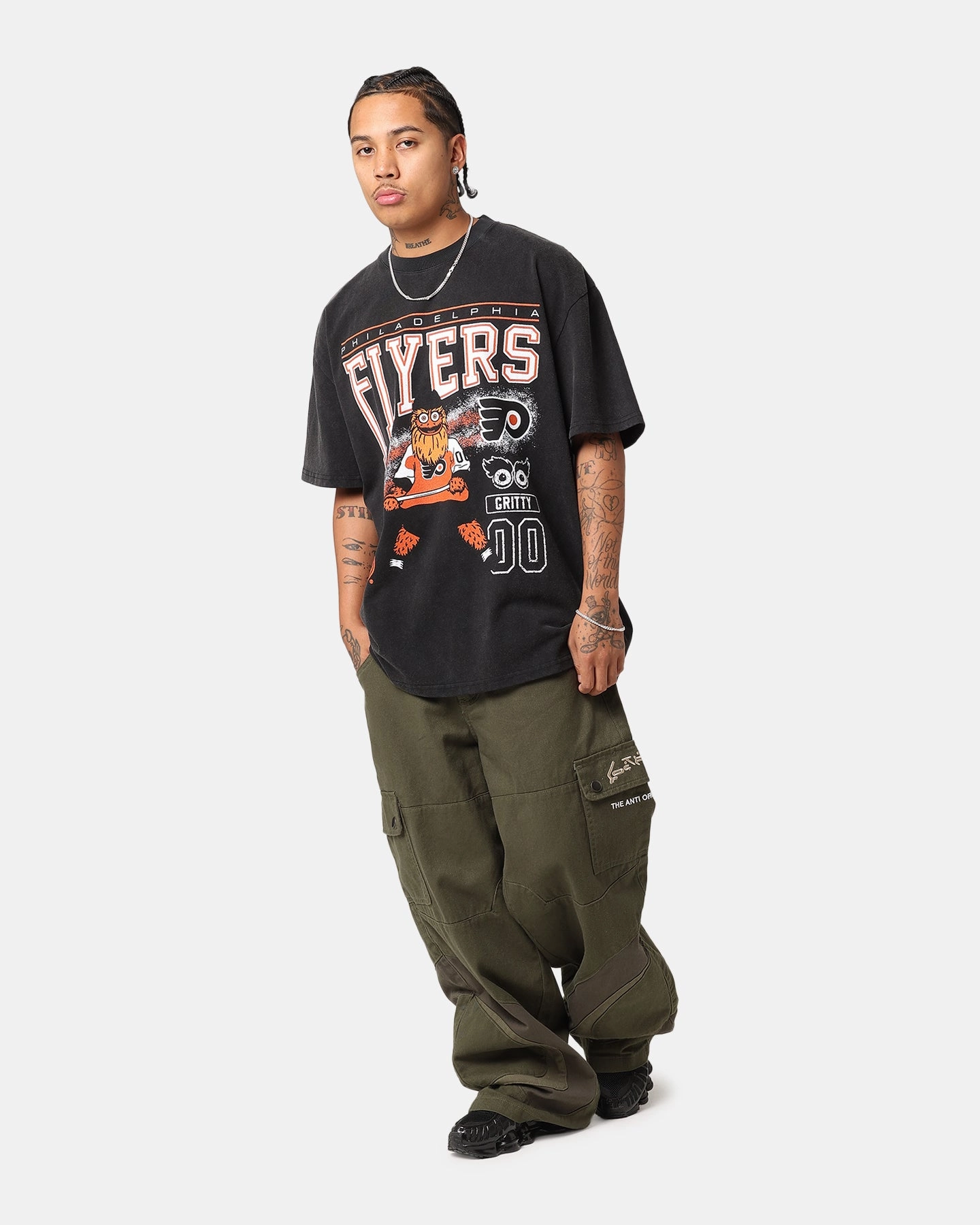 Culture Kings Philadelphia Flyers Mascot Heavy T-Shirt Vintage Black Classic Cut Chic and Cozy Wear