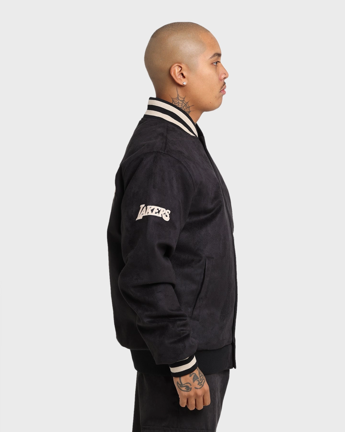 New Era Los Angeles Lakers Suede Jacket Black Ergonomic Cut Flexible Elbow Panels