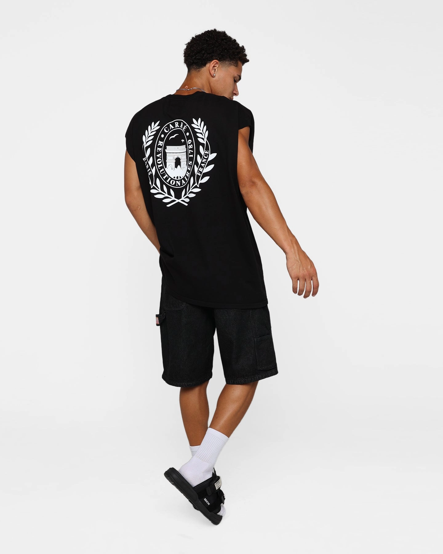 Trendy Basics Raw Edge Hem Carre Wreath Muscle T-Shirt Black