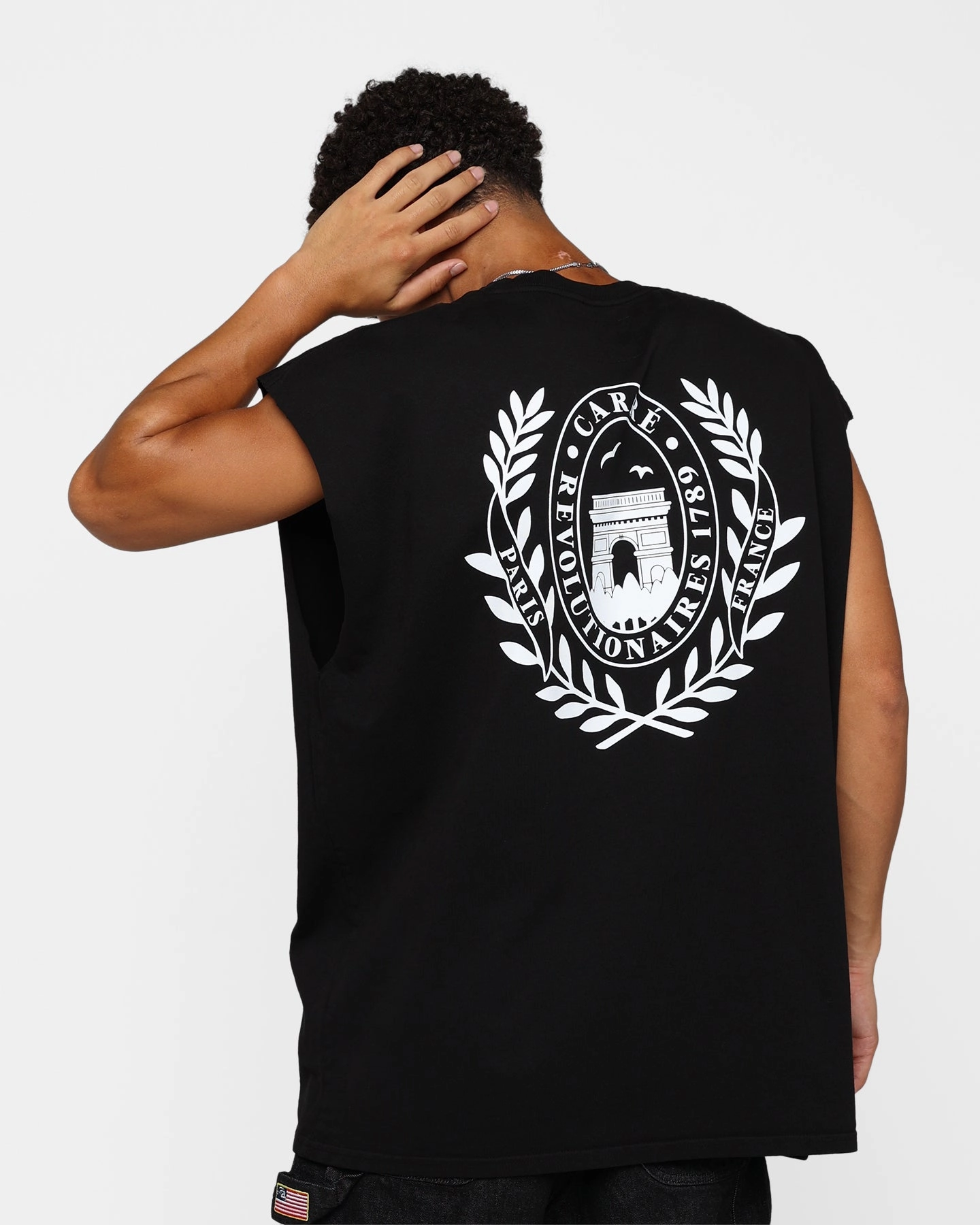 Sleek Design Carre Wreath Muscle T-Shirt Black