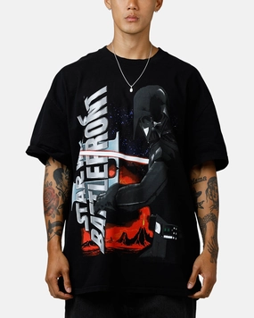 Seam Free Shoulders Weekend Trend 73 Studio Star Wars Darth Vader Battlefront II T-Shirt Black