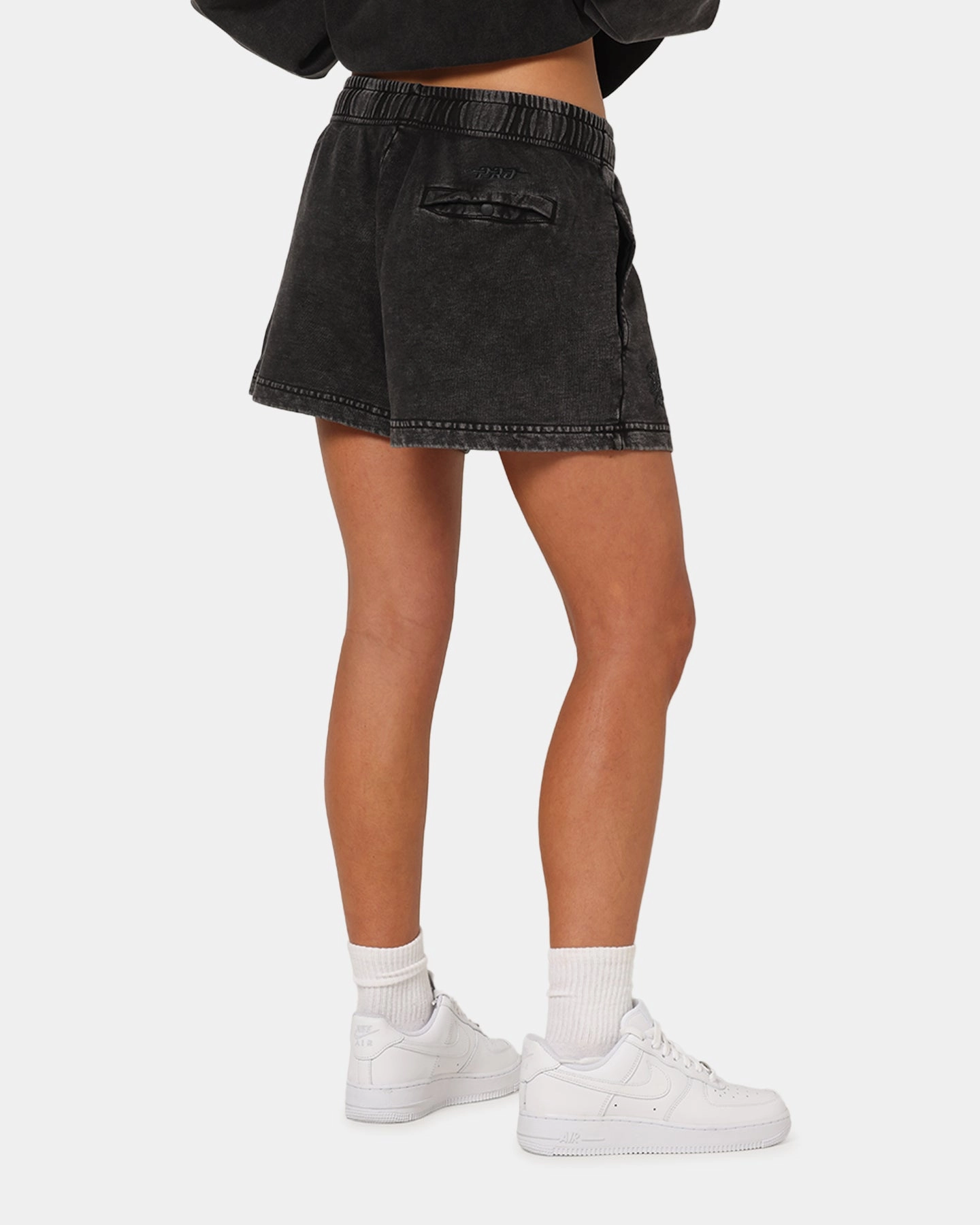 Sun Ready Pro Standard Women's Los Angeles Dodgers Washed Crystaline Shorts Washed Black