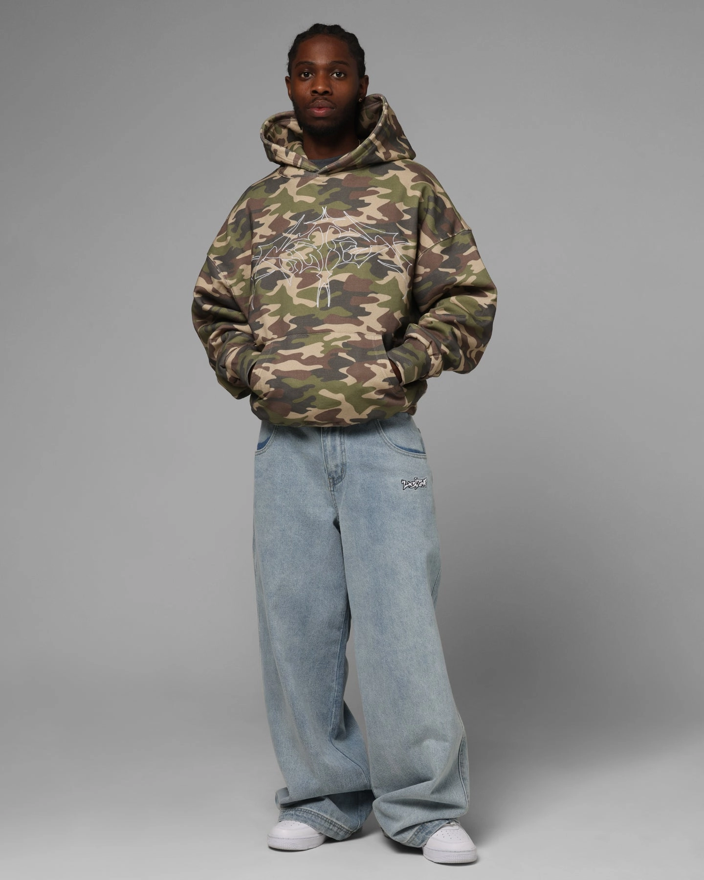 Windproof Technology motorcyclist Loiter Opaque Premium Hoodie Camo