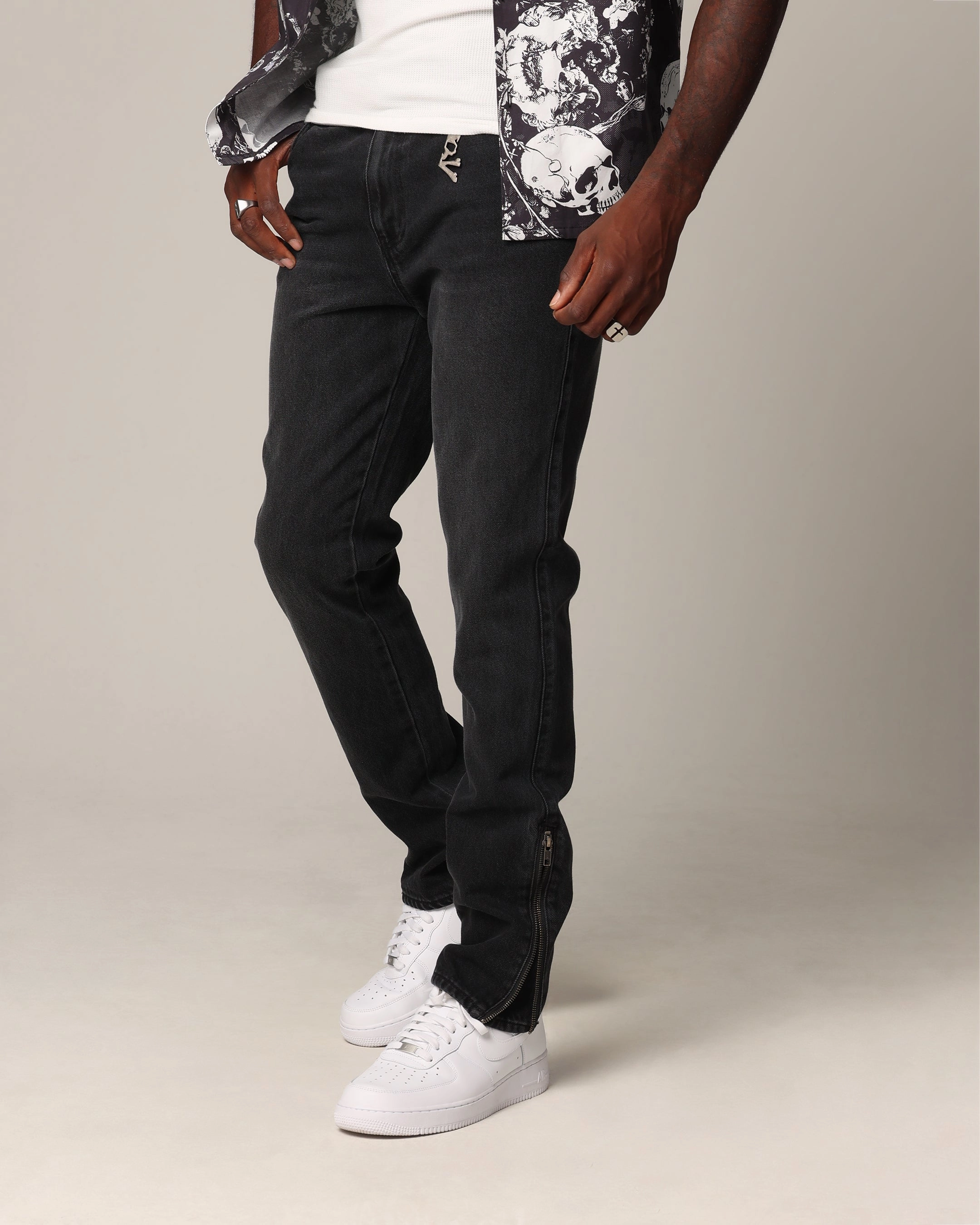 Minimalist Traveler Gear Bold Look Fashion Lover Durable Minimalist Style Saint Morta Fimi Jeans Black Shadow