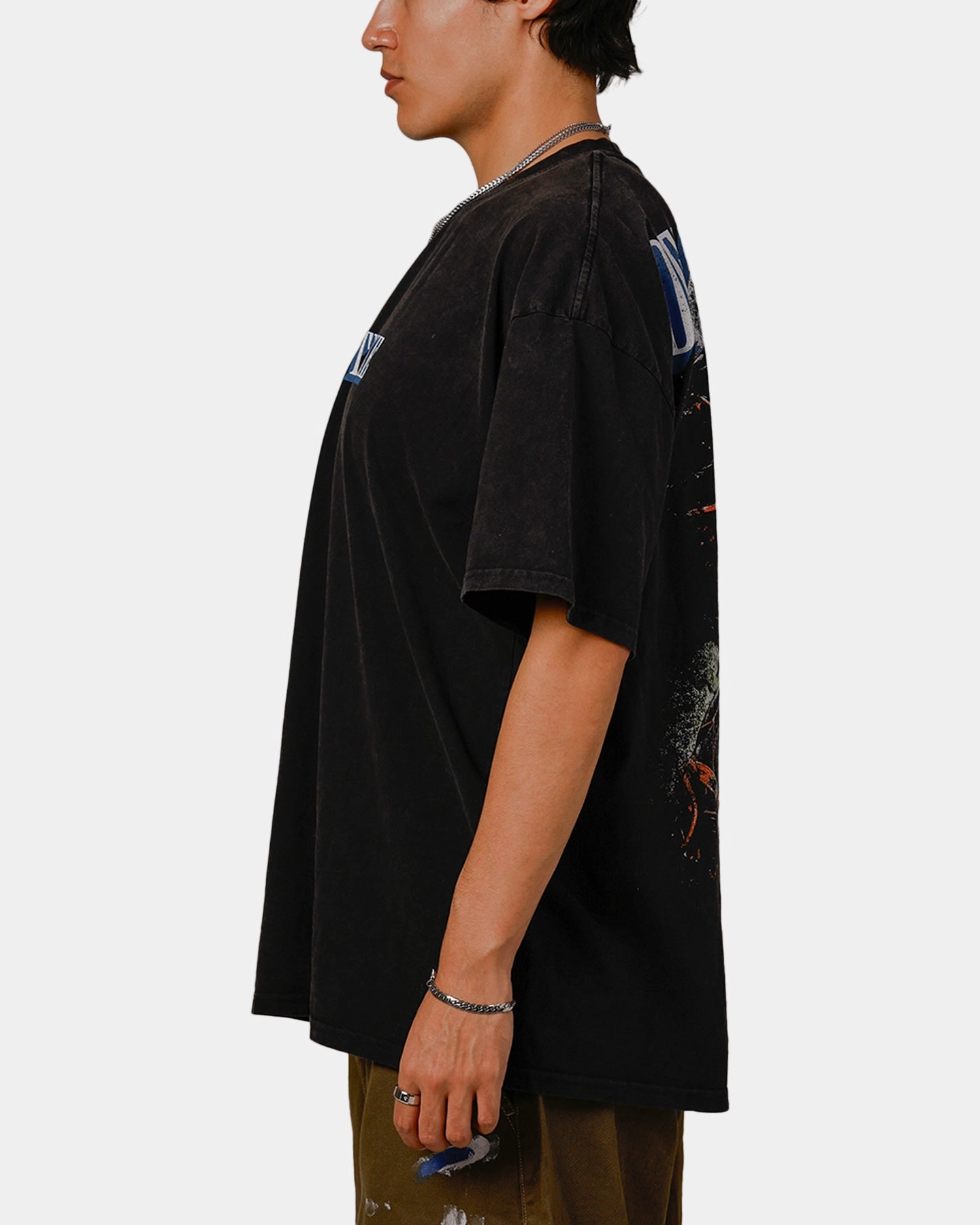 weekday wear Goat Crew X DC Deathstroke Vintage T-Shirt Black Acidwash