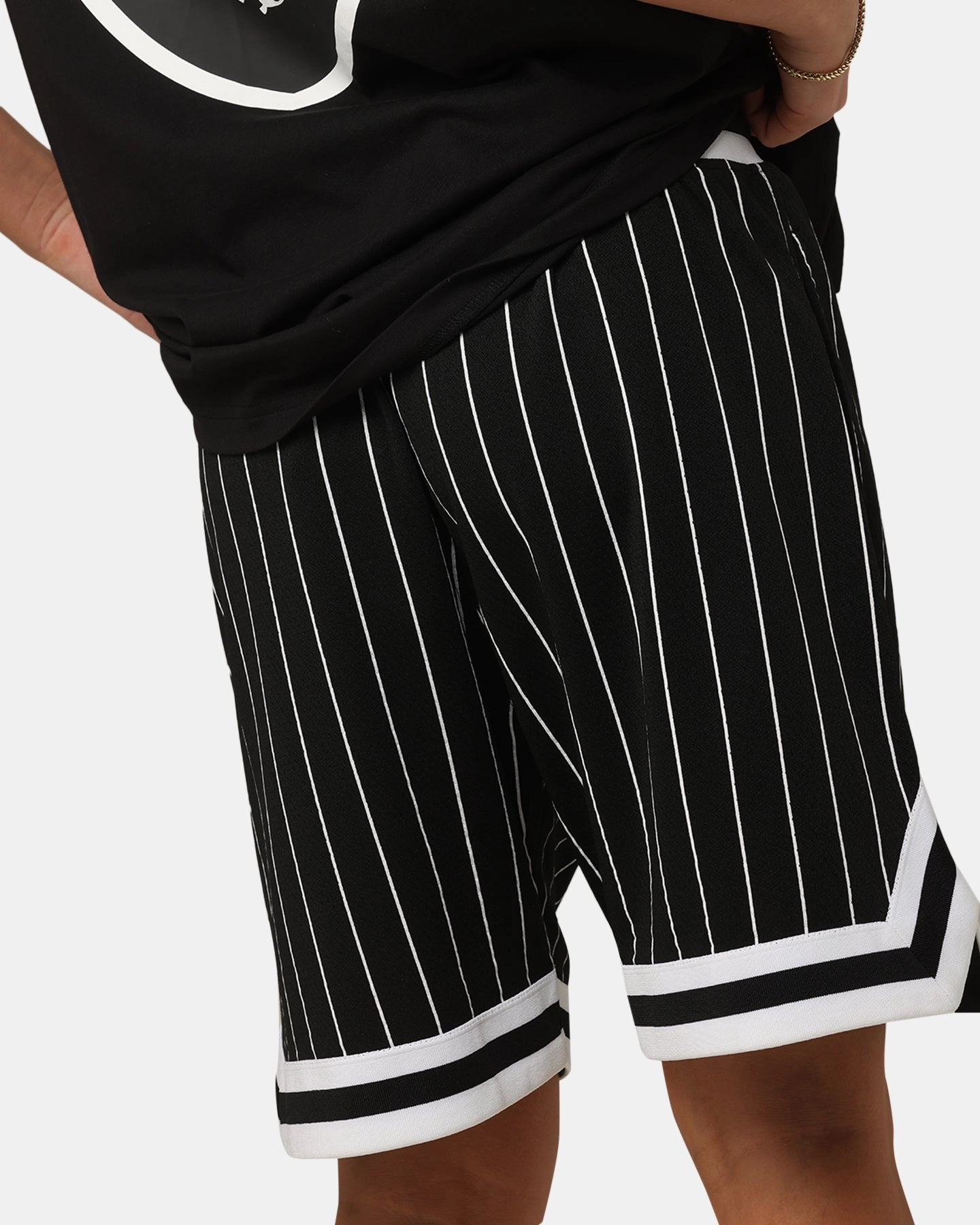 New Era Las Vegas Raiders Rose Mesh Shorts Black Secure Pocket Zippers warm weather