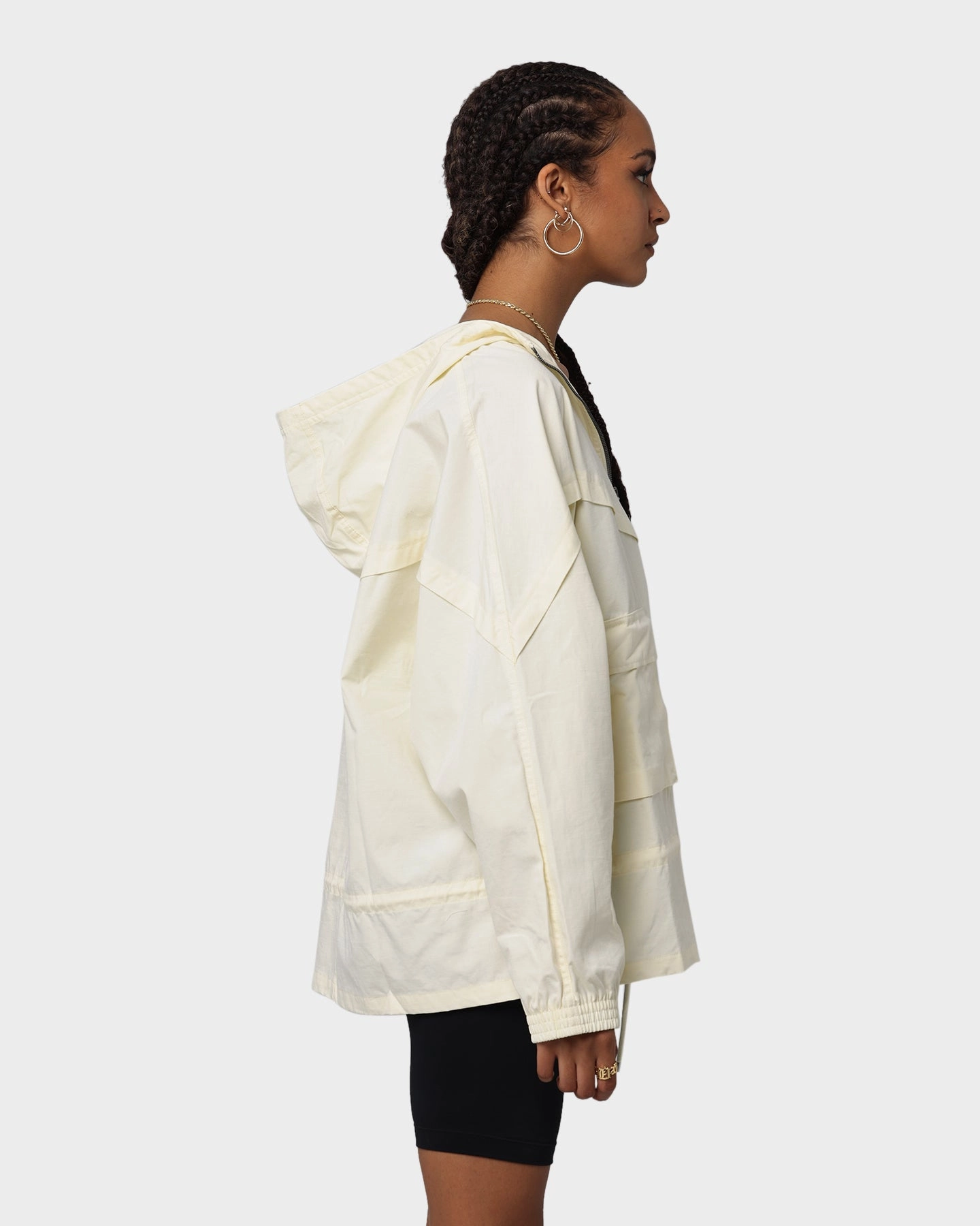 Nike Women's Nike Sportswear Icon Clash Jacket Coconut Milk/White Kinetic Back Ventilation