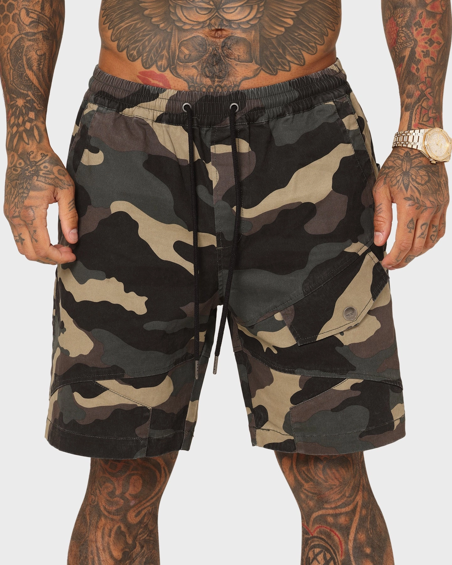 Limited Edition Multi Pocket Functionality Saint Morta Syndicate Cargo Shorts Camo