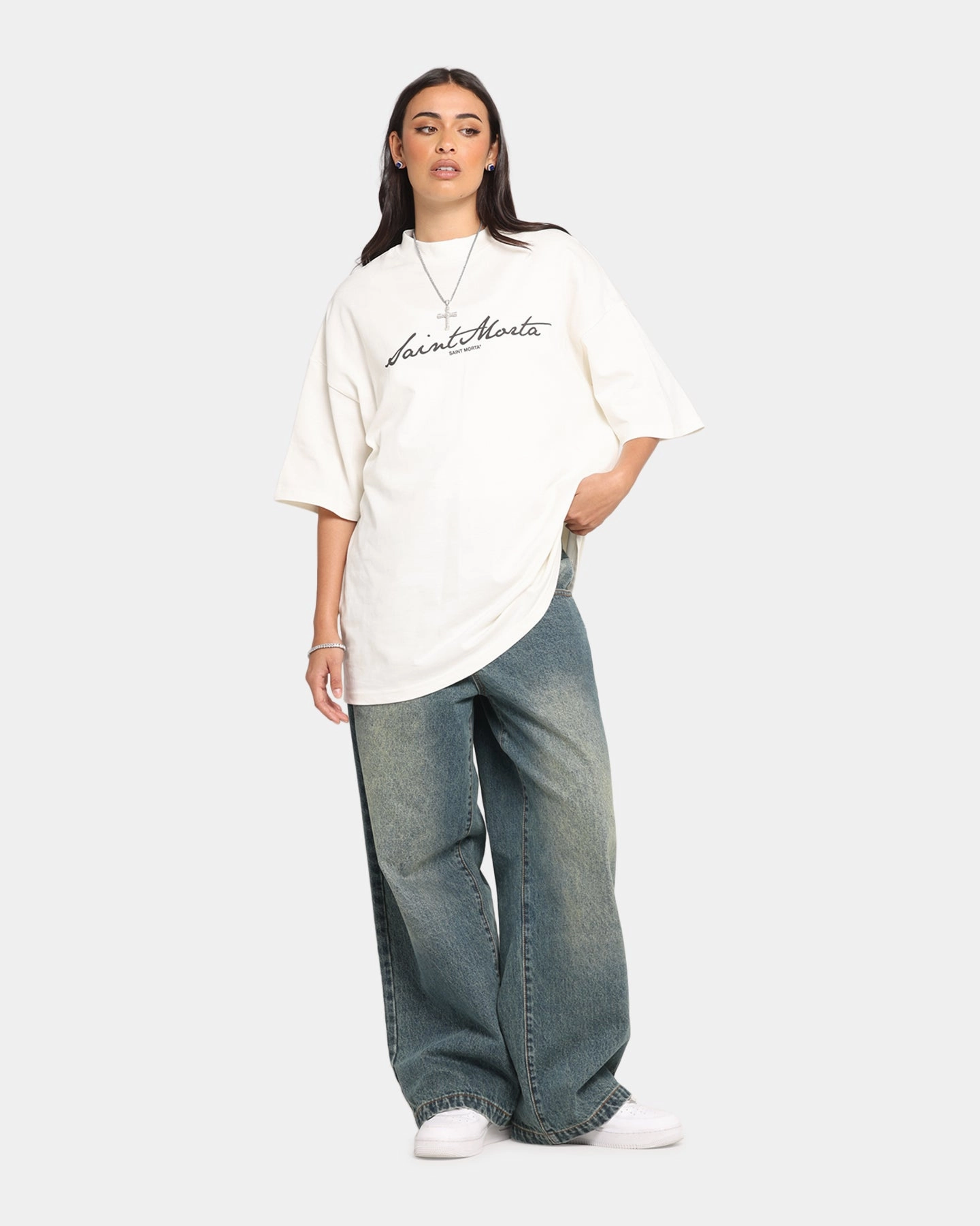 Active Look Saint Morta Scripture Mock Neck T-Shirt Off White