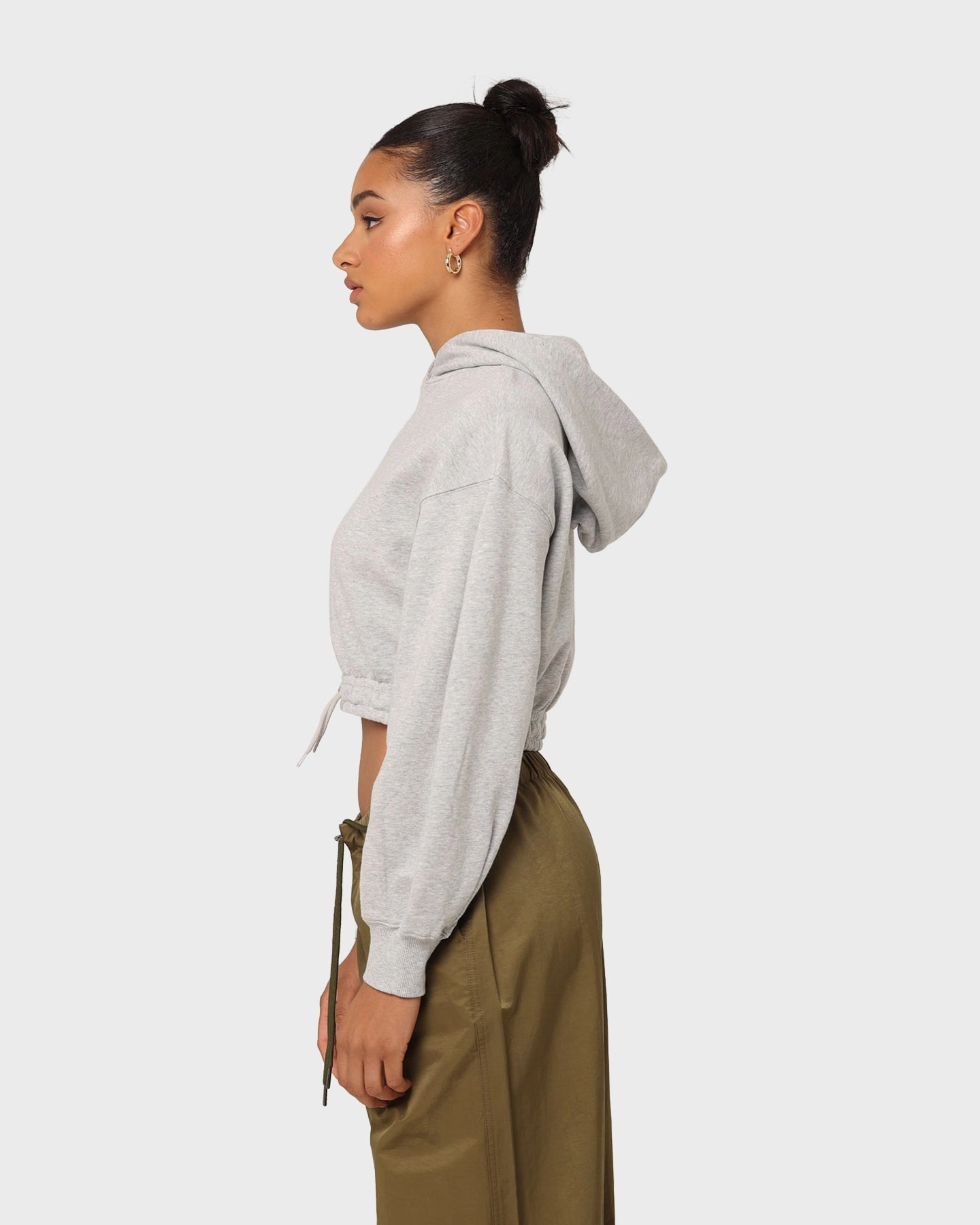 Bracelet hot - weather option Puma Women's Classics Cropped Hoodie Light Gray Heather