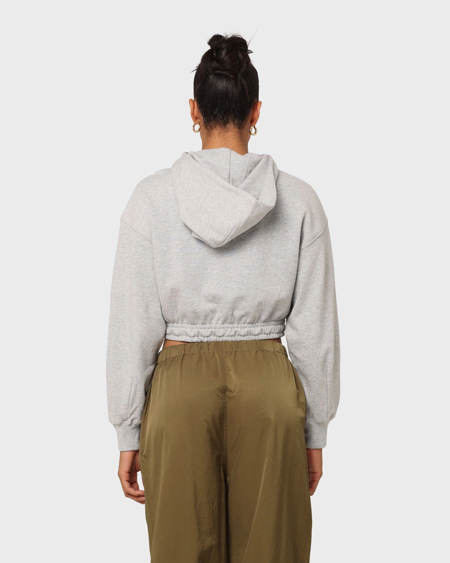 Puma Women's Classics Cropped Hoodie Light Gray Heather V-Neck